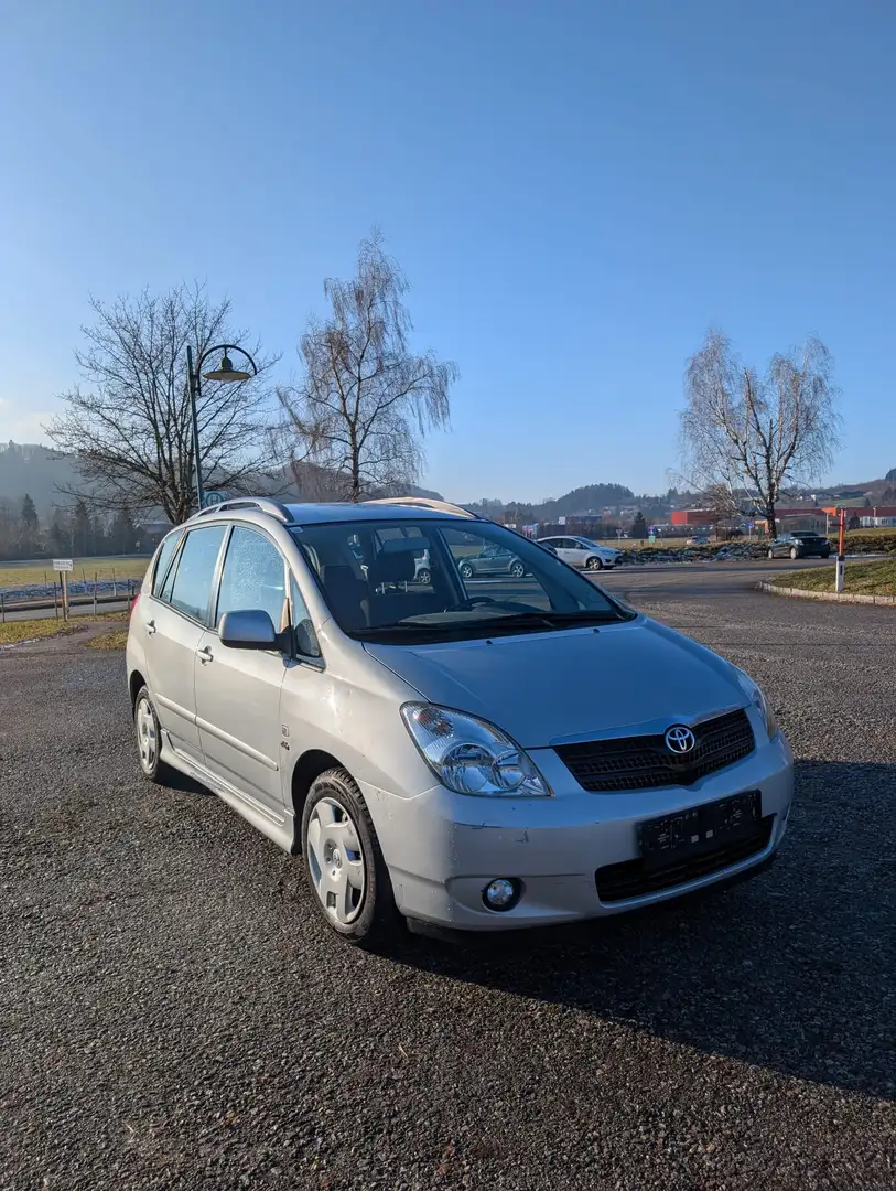 Toyota Corolla Verso Corolla Verso 2,0 D-4D - 2