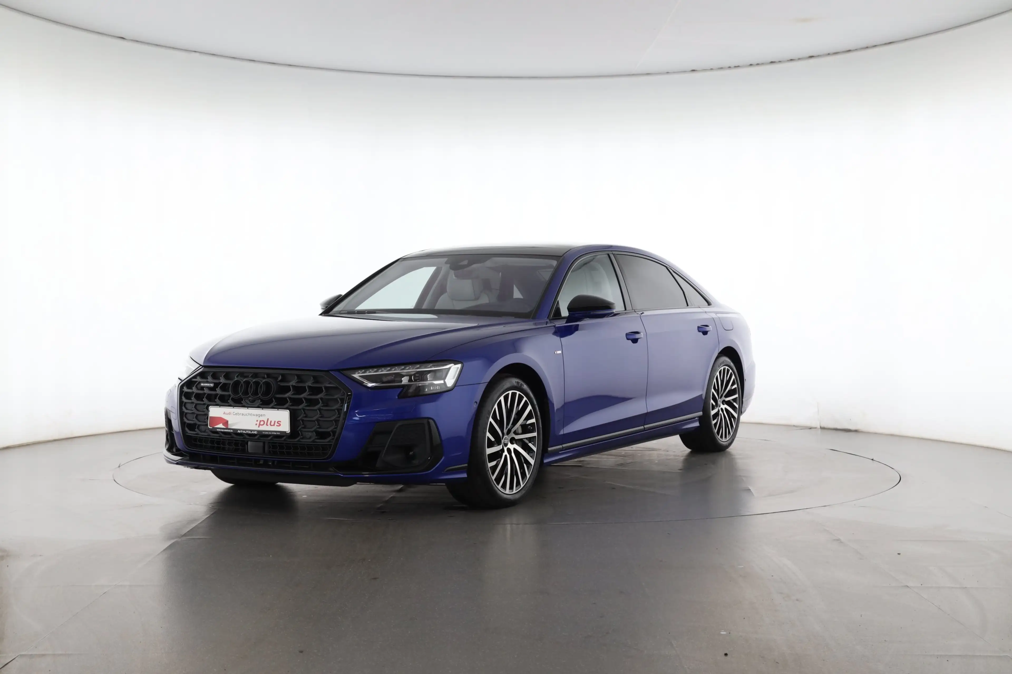 Audi A8 L 60 TFSI e quattro tiptr. S line | PANO | — photo 2