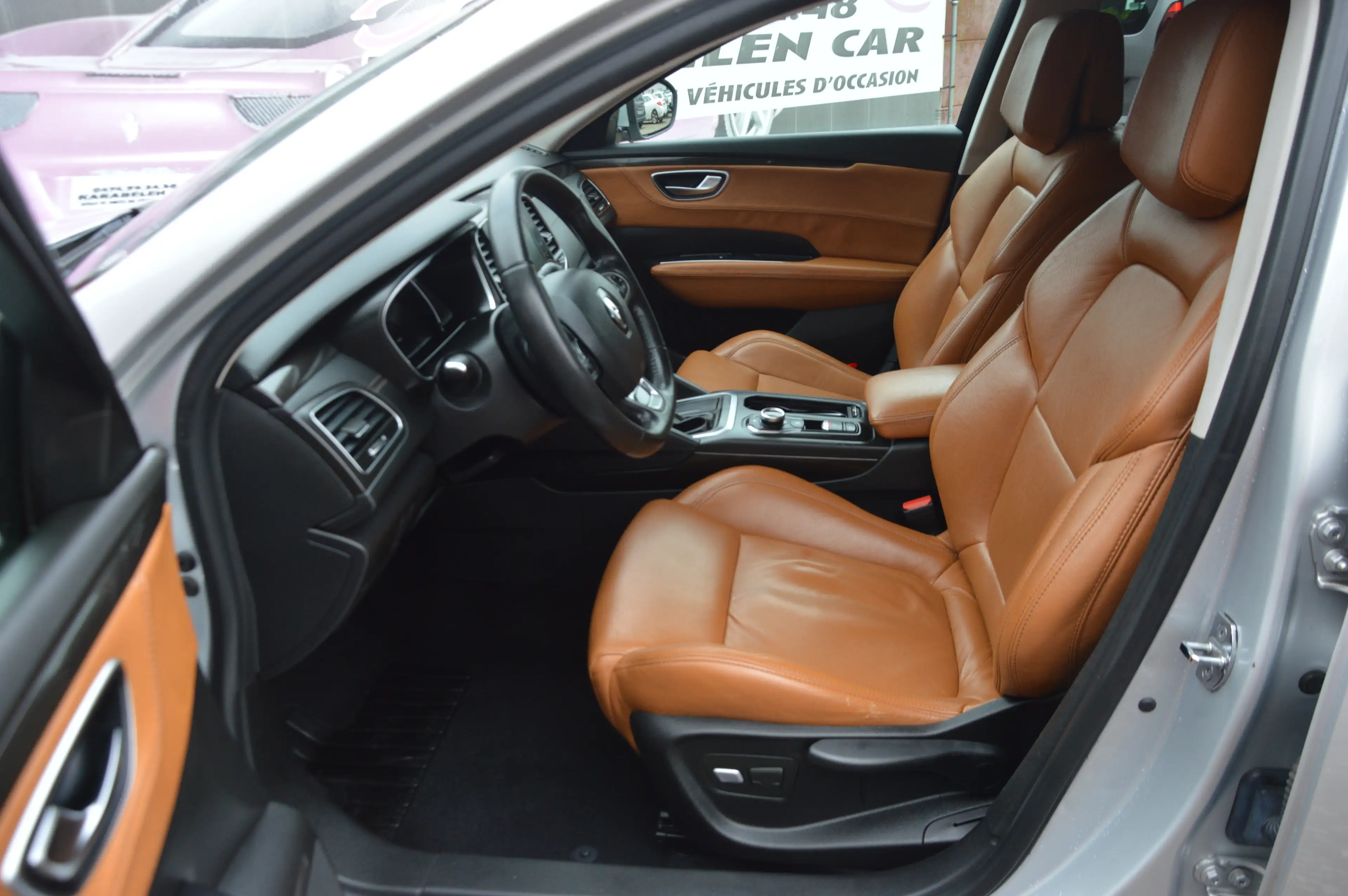 Renault Talisman 1.6TCe Intens BOITE AUT NAV CAM CUIR 76.333KM — photo 8