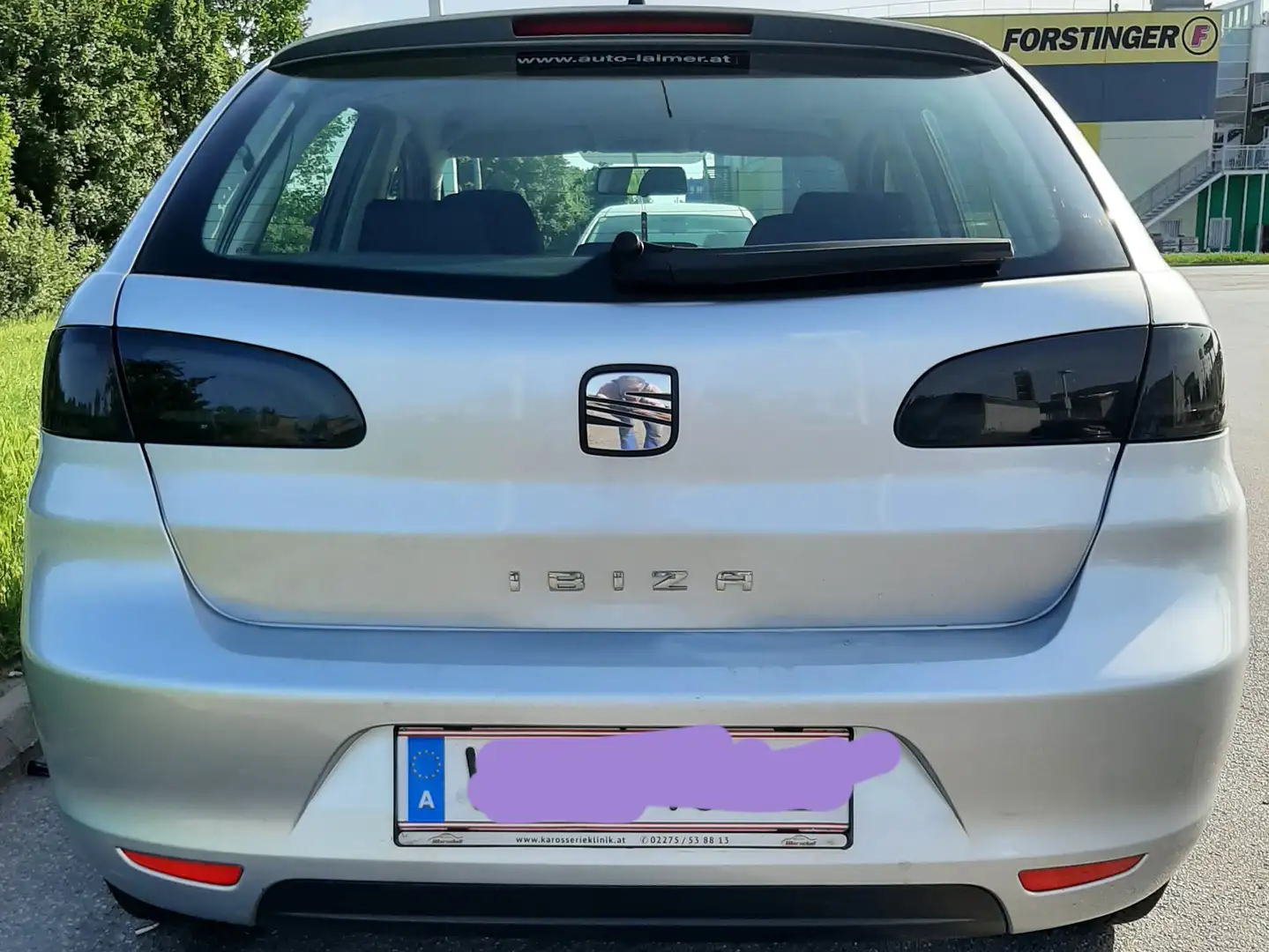 SEAT Ibiza Ibiza Sport 1,4 TDI PD DPF Sport Grau - 2