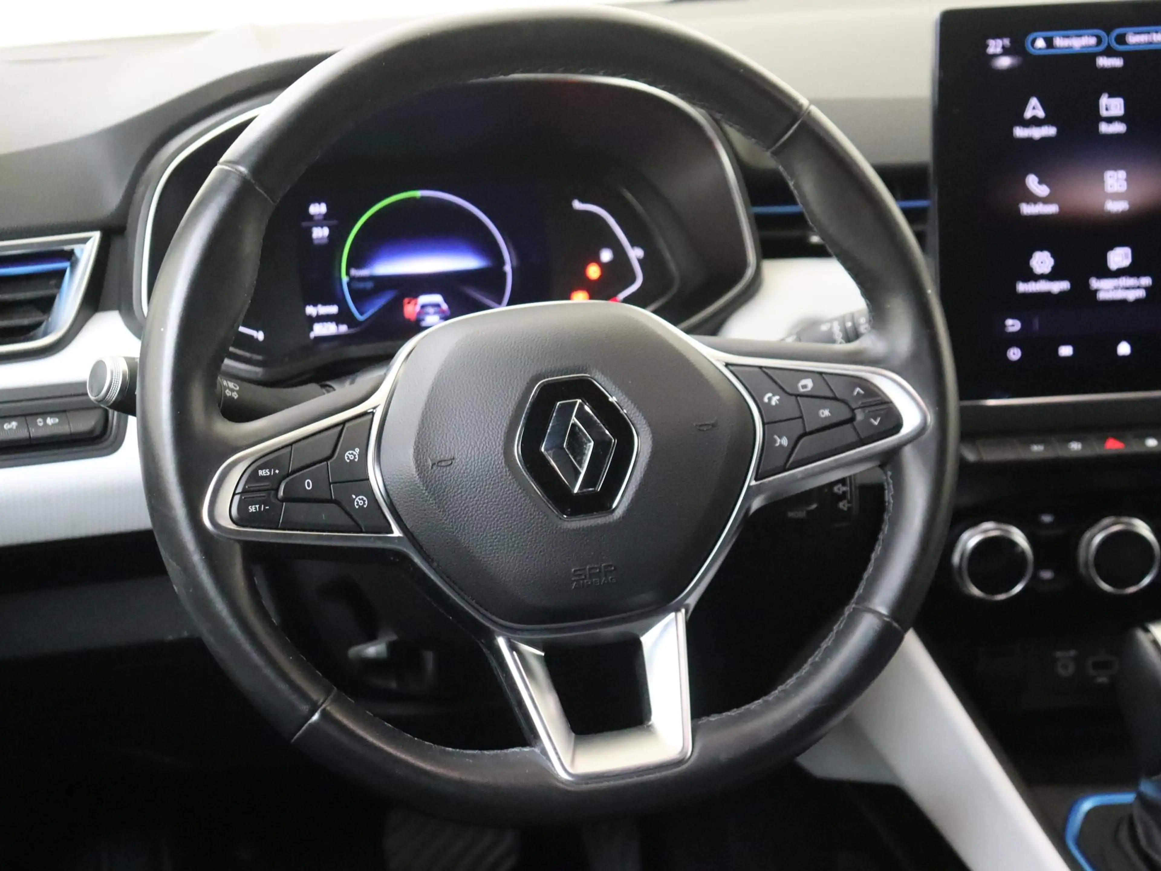 Renault Clio 1.6 E-Tech Hybrid 140 Zen — photo 10