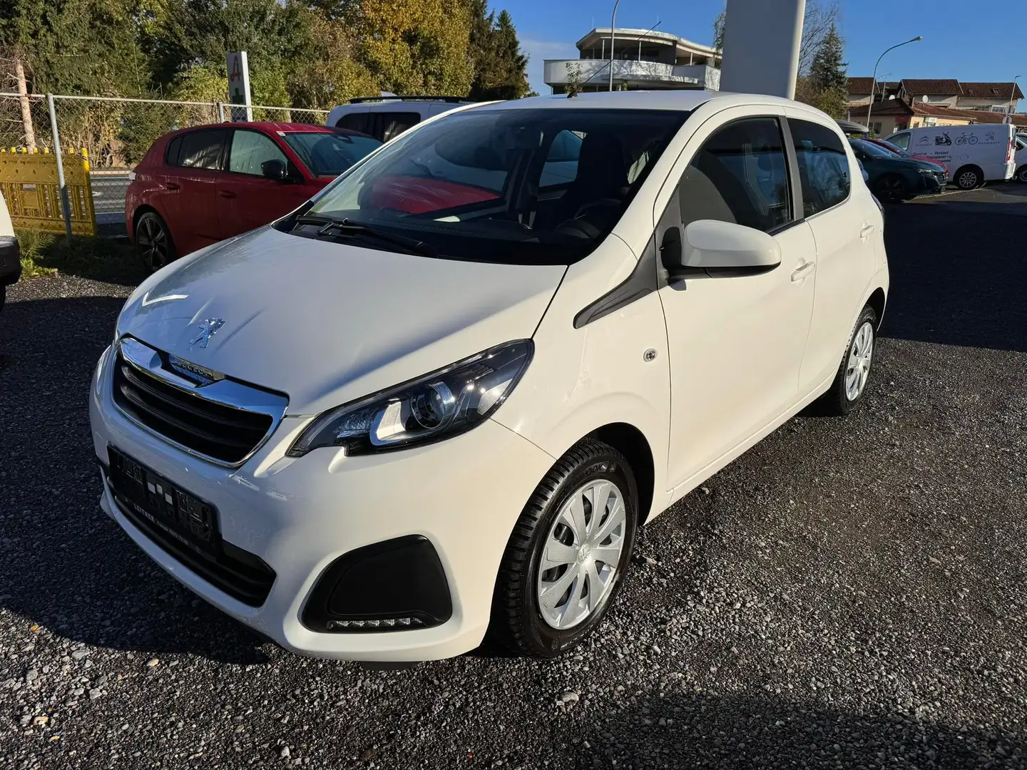 Peugeot 108 Active Weiß - 1