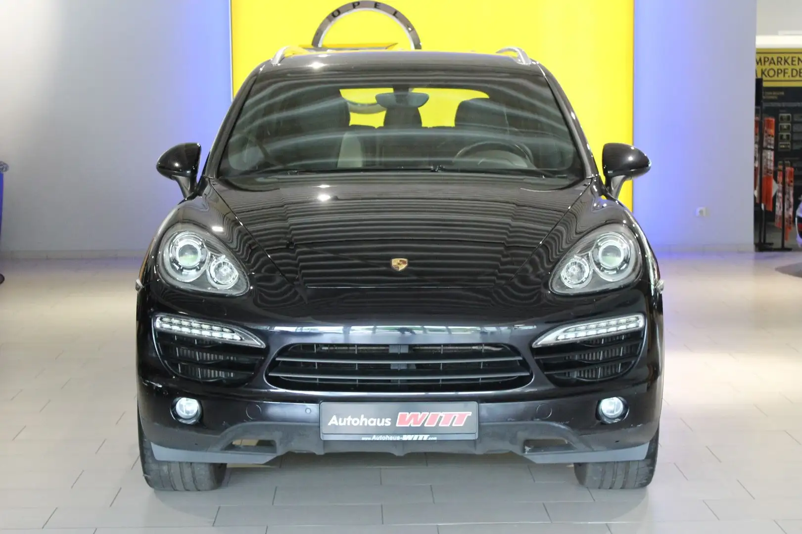 Porsche Cayenne Diesel ~Leder~Navi~Kam~Bi-Xen~AHK~ Schwarz - 2