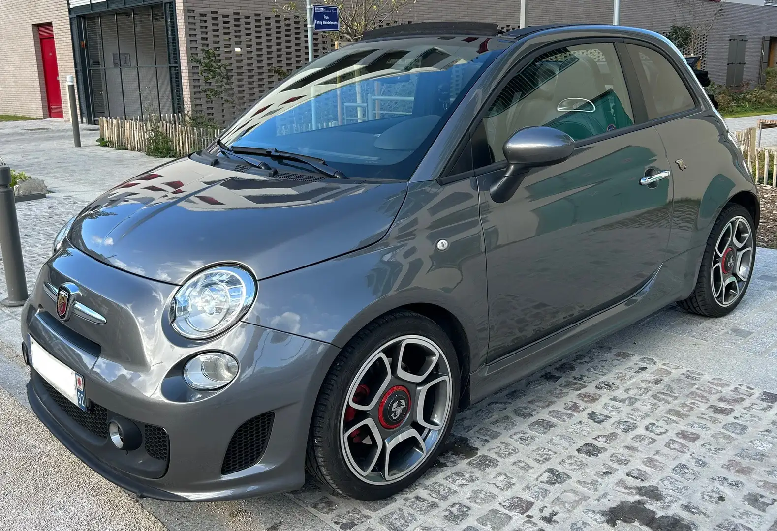 Abarth 500C 1.4 Turbo 16V T-Jet 140 ch MTA - 1