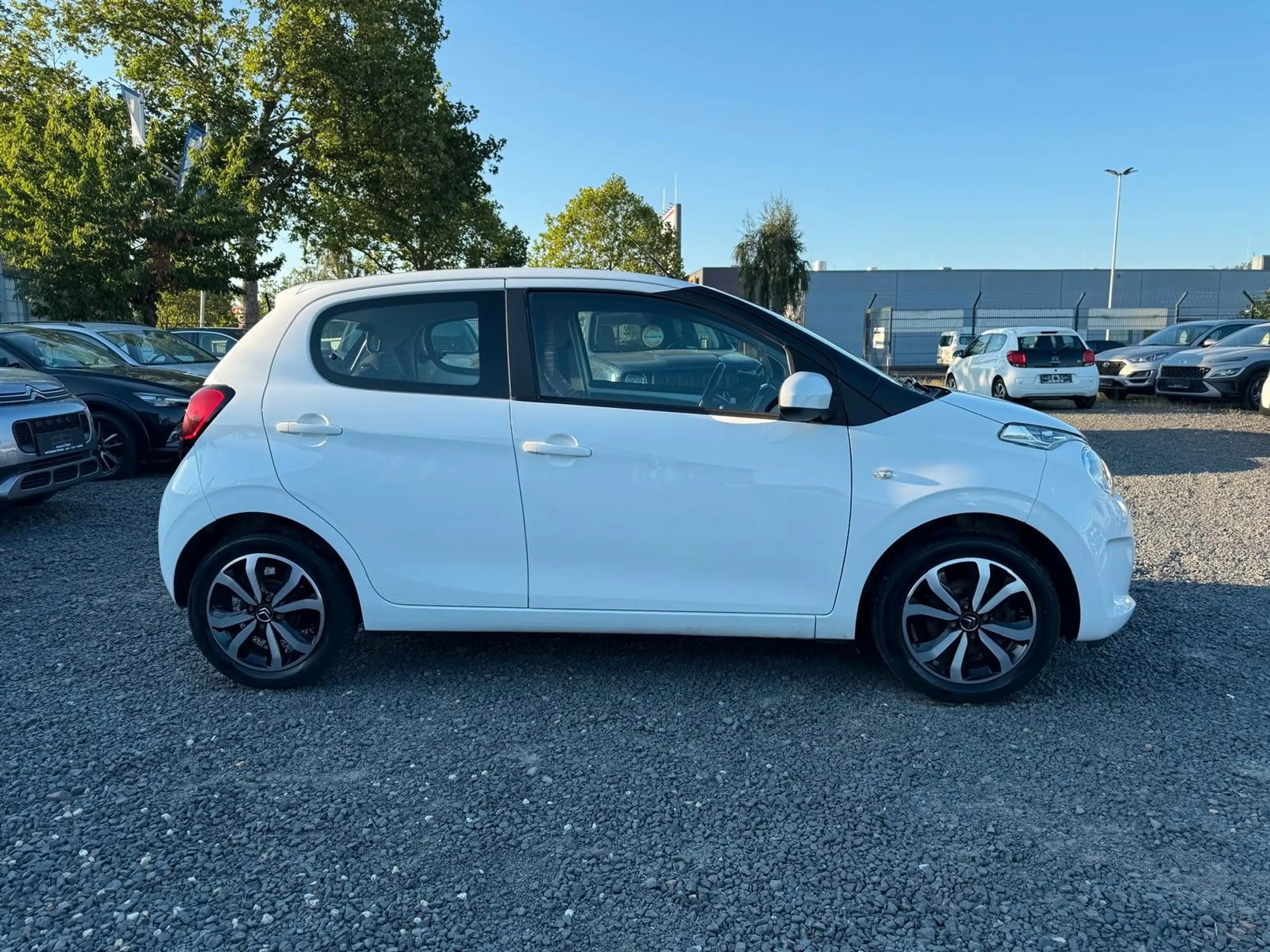 Citroen C1 Shine — photo 2