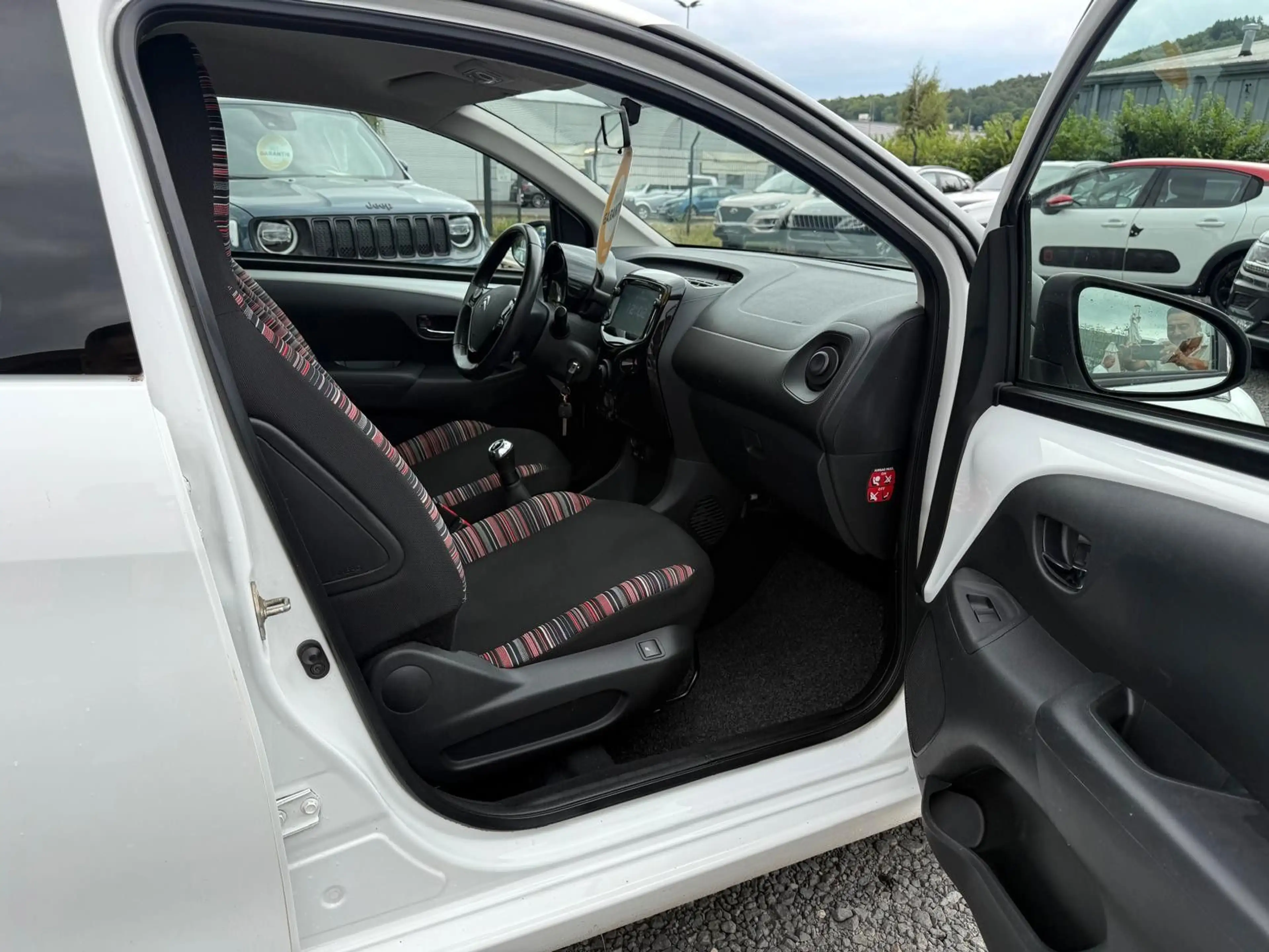 Citroen C1 Shine — photo 12