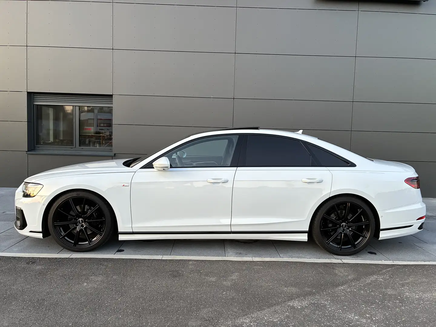 Audi A8 50 TDI Qu Digital HD Matrix B&O HUD Pano 150t€ Bianco - 2