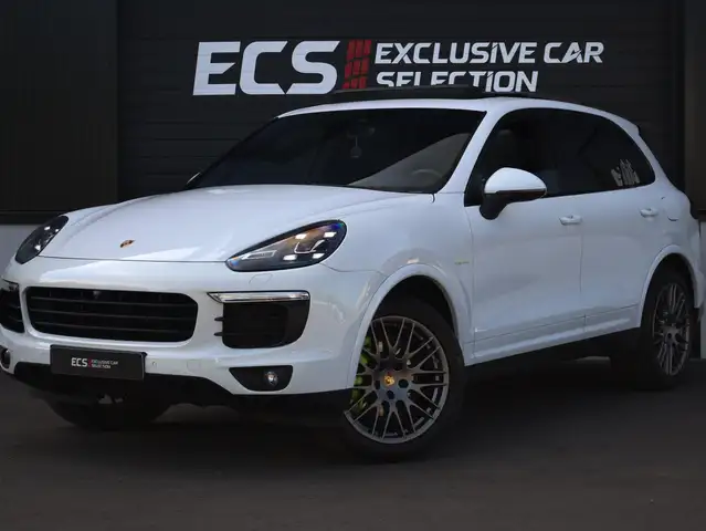 Porsche Cayenne Cayenne 3.0i V6 PHEV S Platinum Edition Tiptronic S (306 kW)