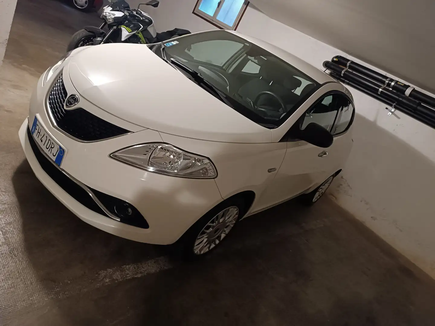 Lancia Ypsilon 312 YXA1A Y0AC Weiß - 2