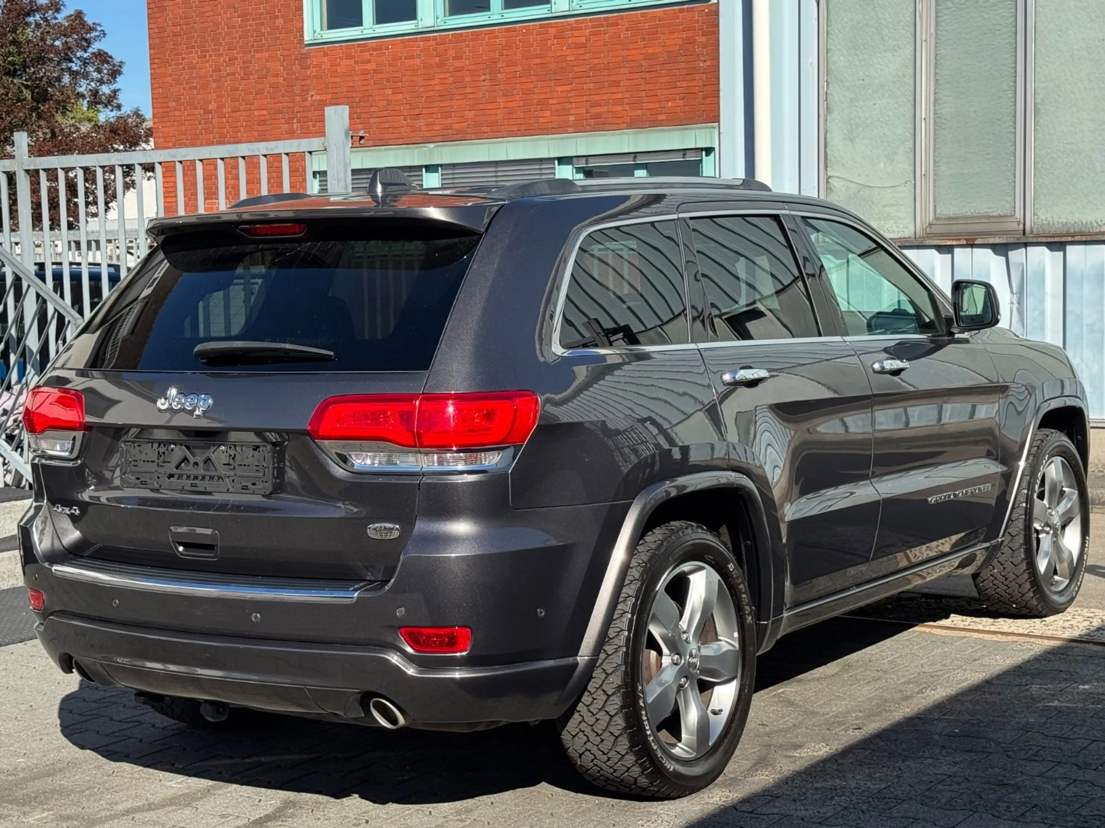 Jeep Grand Cherokee 3.0 CRD Overland Automatik Leder — photo 8