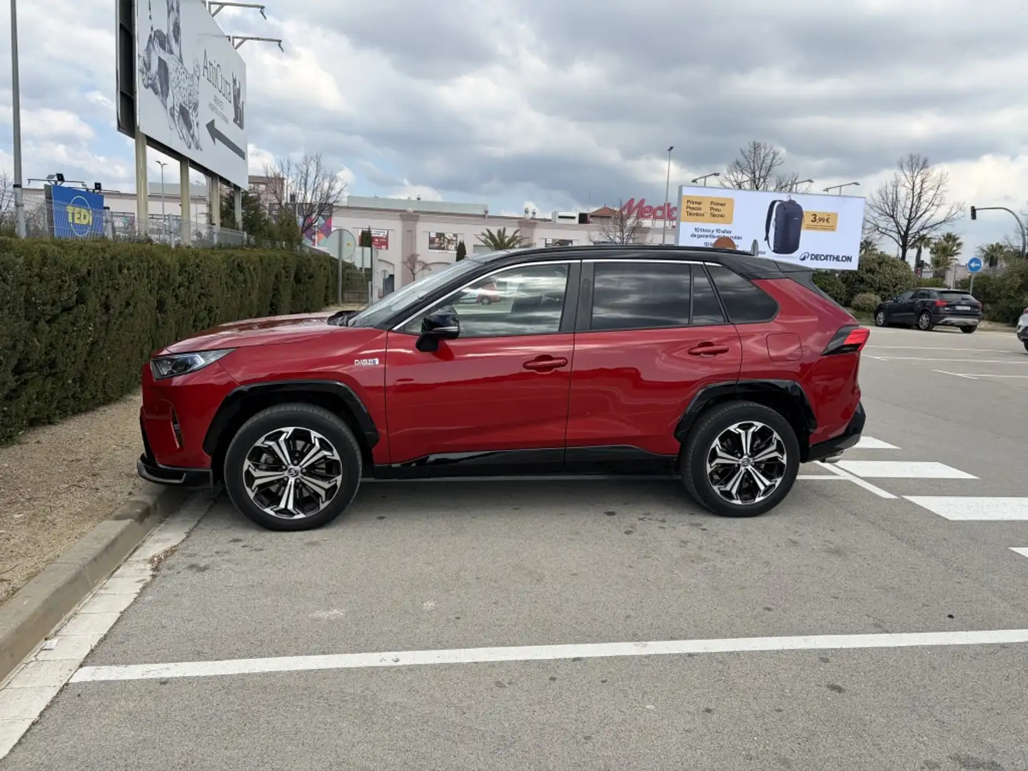 Toyota RAV 4 2.5 Plug-in hybrid 4WD Style Plus Rojo - 2