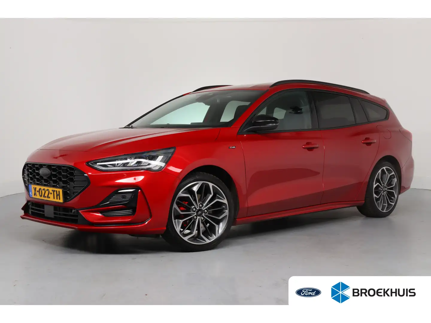 Ford Focus Wagon 1.0 EcoBoost 125PK Hybrid ST Line X | Stoel- Rood - 1