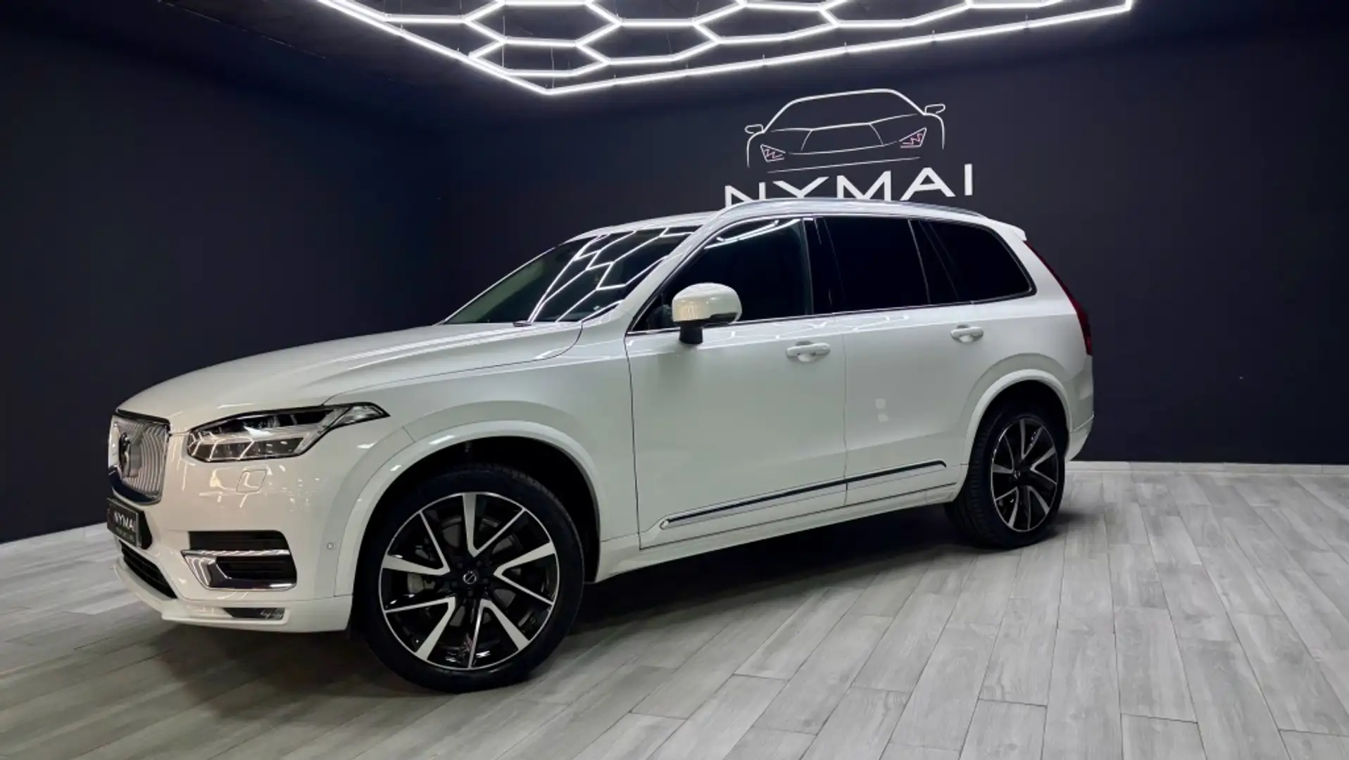 Volvo XC90 B5 Momentum 7pl. AWD Aut. Blanco - 2