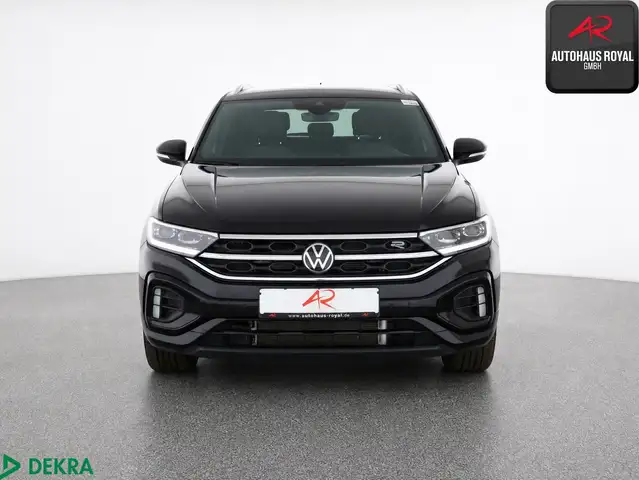 Volkswagen T-Roc view 8
