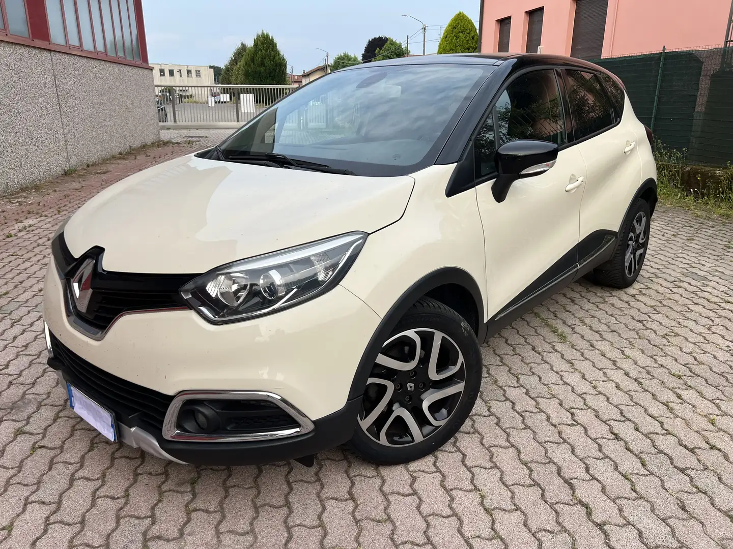 Renault Captur 1.5 dci Live s&s 90cv. Bellissima. PERFETTA Beige - 1