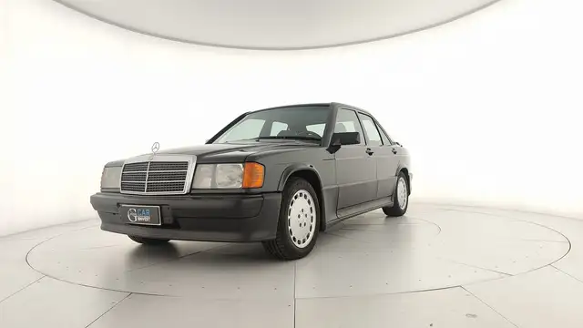 Mercedes-Benz E190 2.3 16V