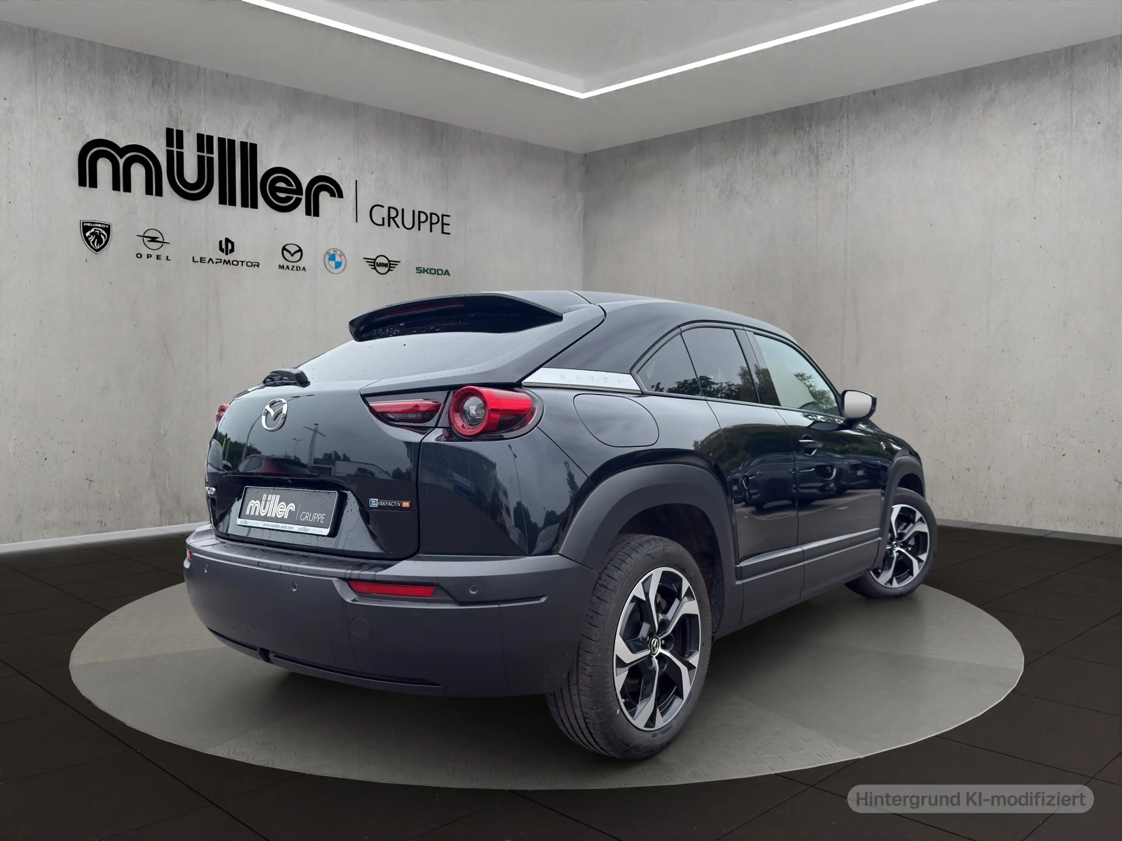 Mazda MX-30 e-SKYACTIV R-EV — photo 2
