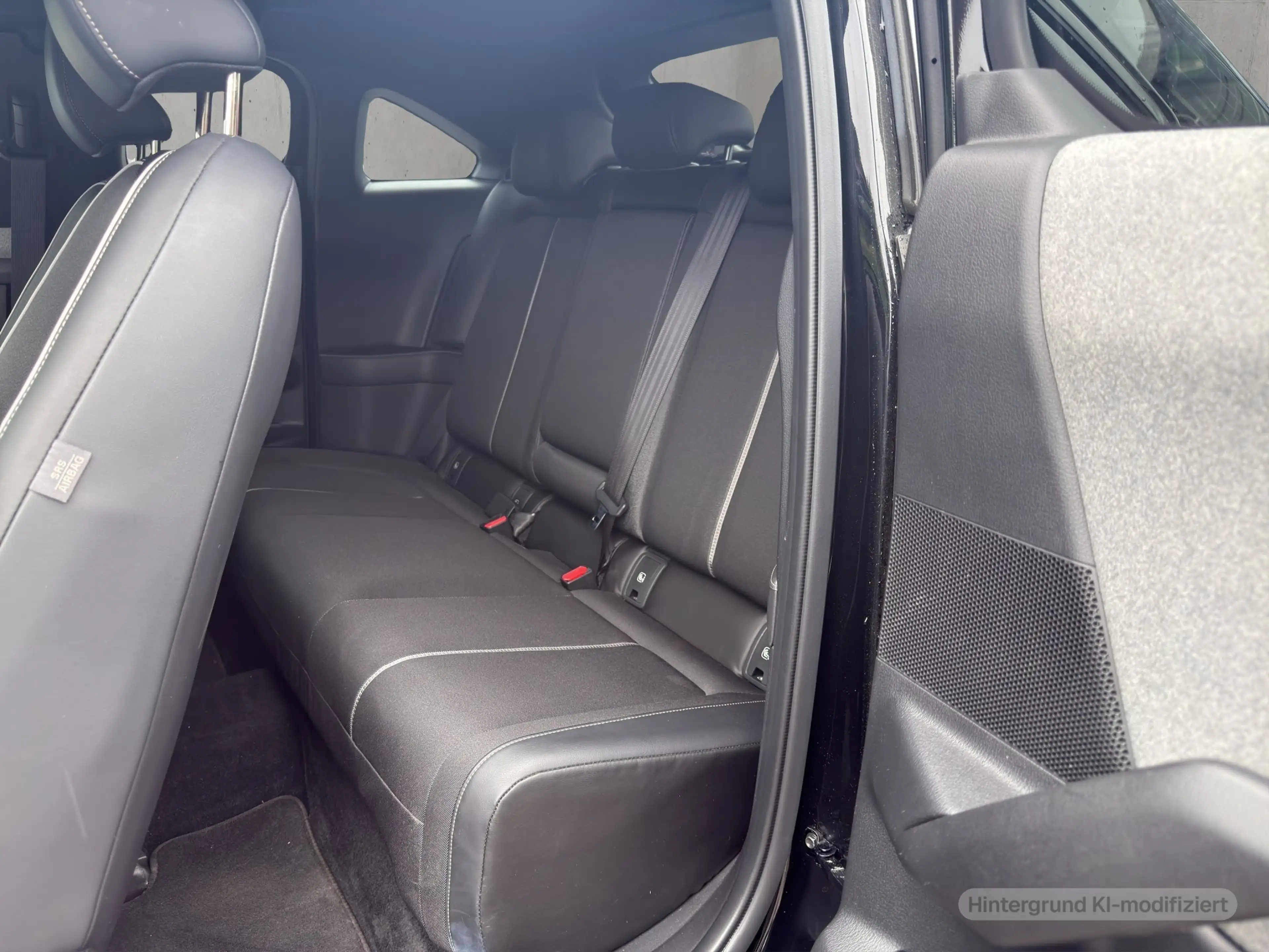Mazda MX-30 e-SKYACTIV R-EV — photo 10
