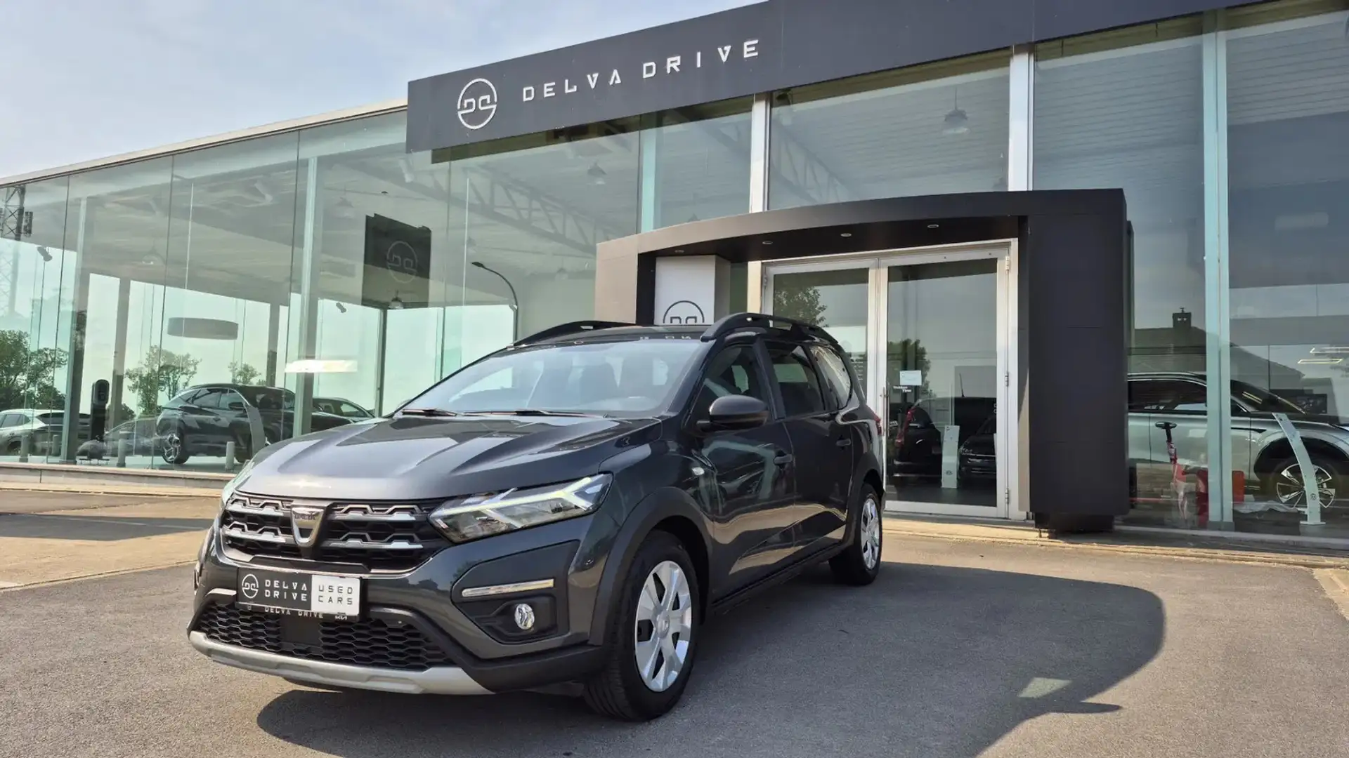 Dacia Jogger 1.0 LPG TCe Essential ✅ 7 pl. Grijs - 1