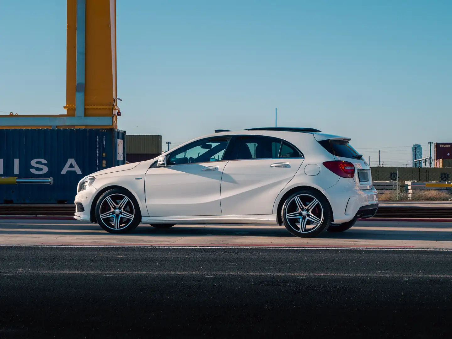 Mercedes-Benz A 250 BE AMG Sport 7G-DCT - 1