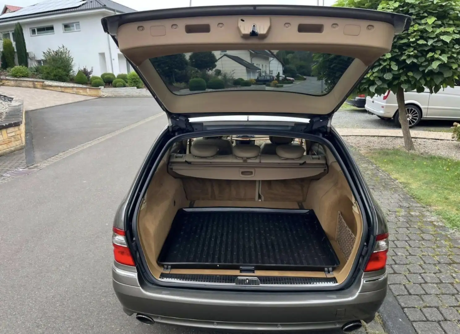 Mercedes-Benz E 280 T CDI 7G-TRONIC Elegance - 2