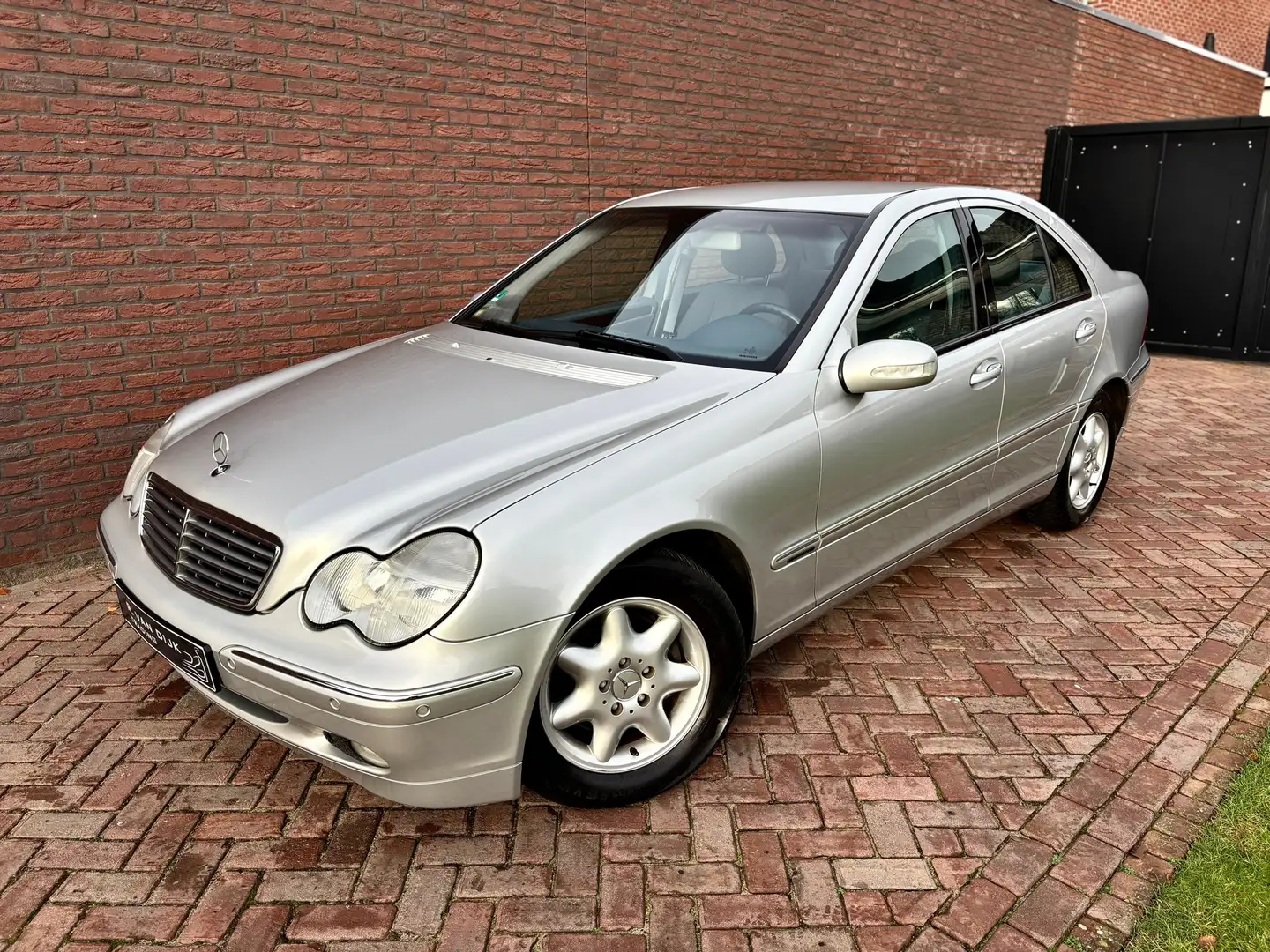Mercedes-Benz C 180 K. Elegance Automaat 1e Eigenaar Nieuwstaat! - 1