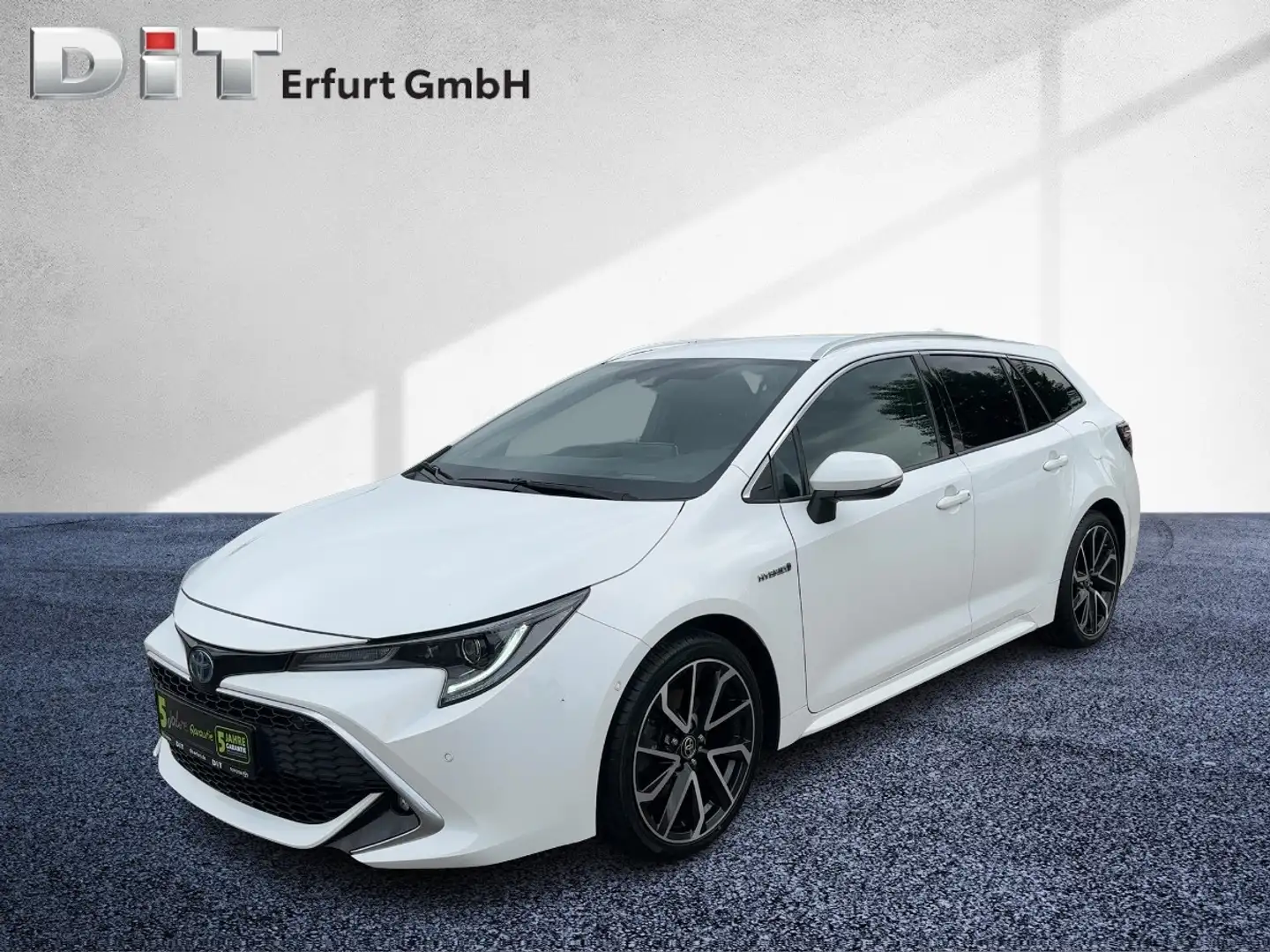 Toyota Corolla Touring Sports 2.0 Lounge Weiß - 2