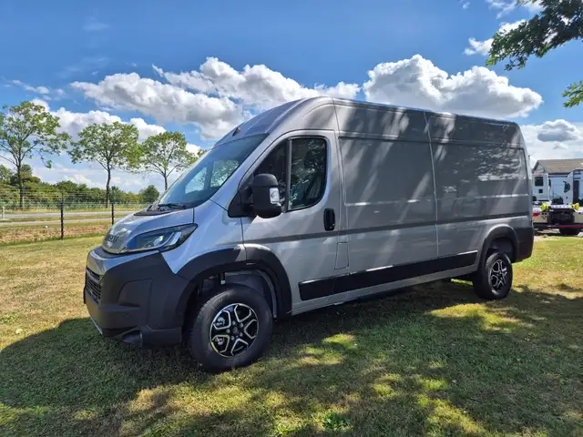 Iveco Autres eSuperJolly 35 L3H2 110 kWh Artense Grey Full Opti