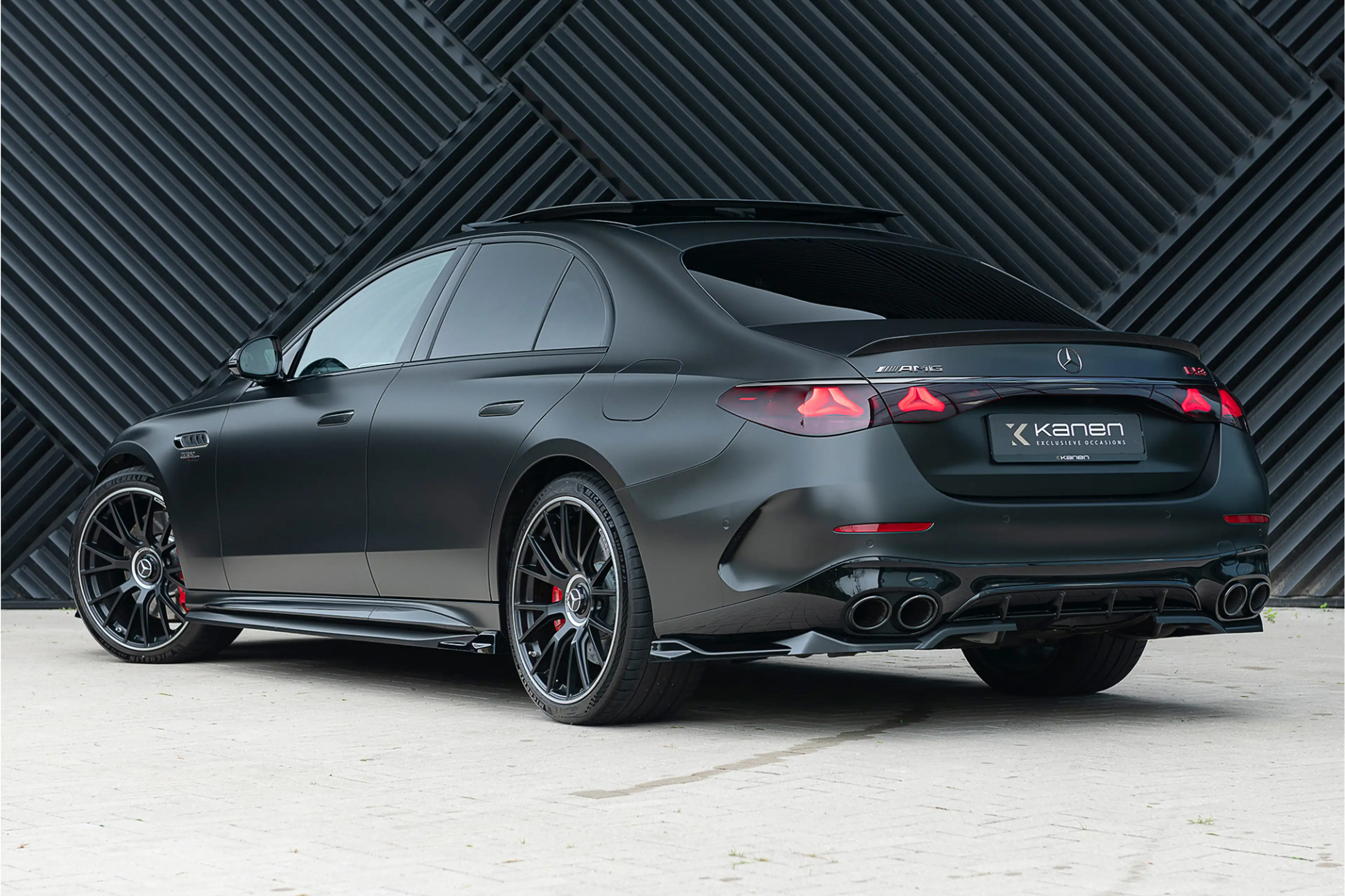 Mercedes-Benz E 53 AMG 4MATIC+ Night Distronic+ IHC+ MBUX Achterasbes. Hy — photo 9