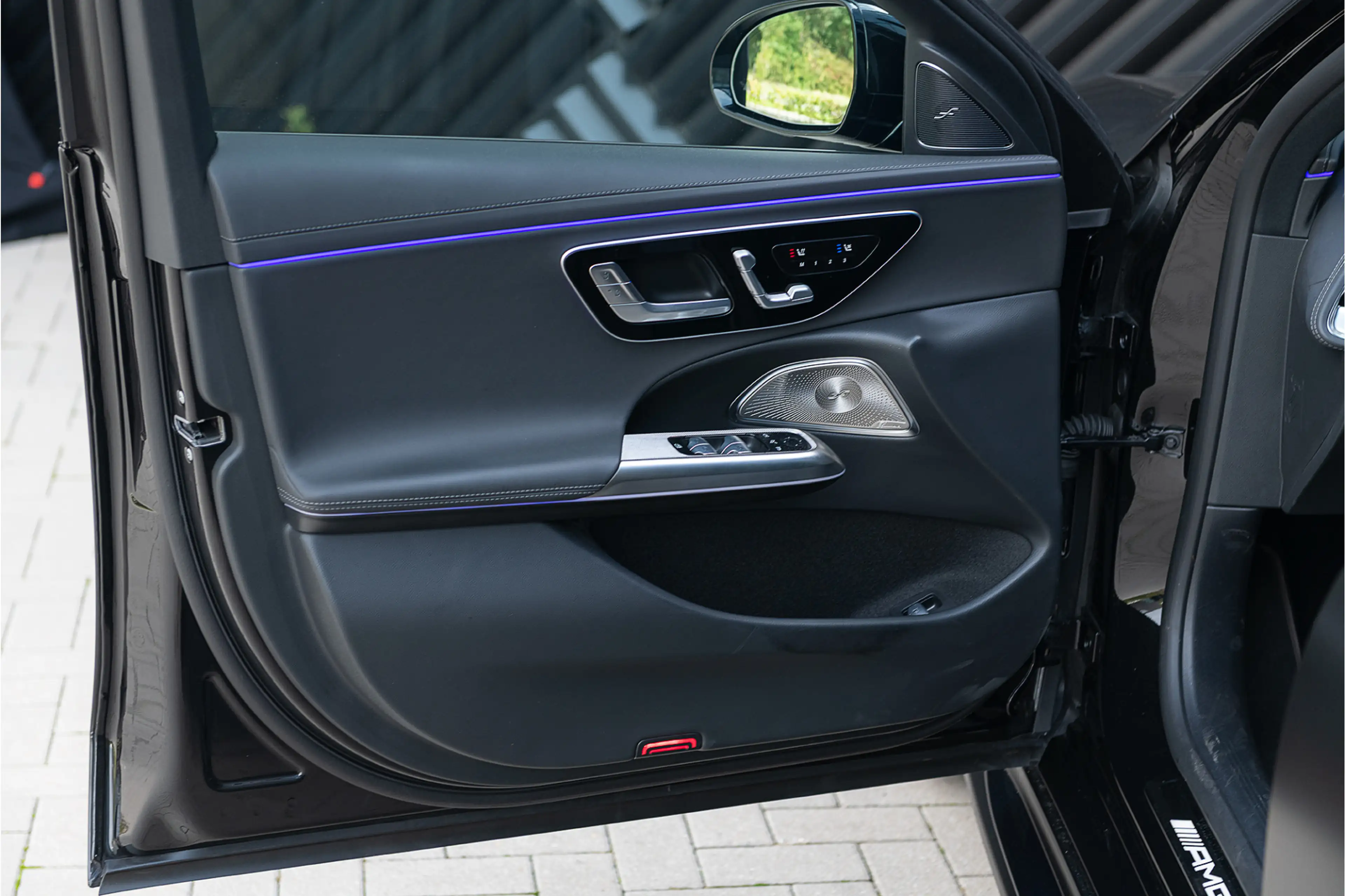 Mercedes-Benz E 53 AMG 4MATIC+ Night Distronic+ IHC+ MBUX Achterasbes. Hy — photo 26
