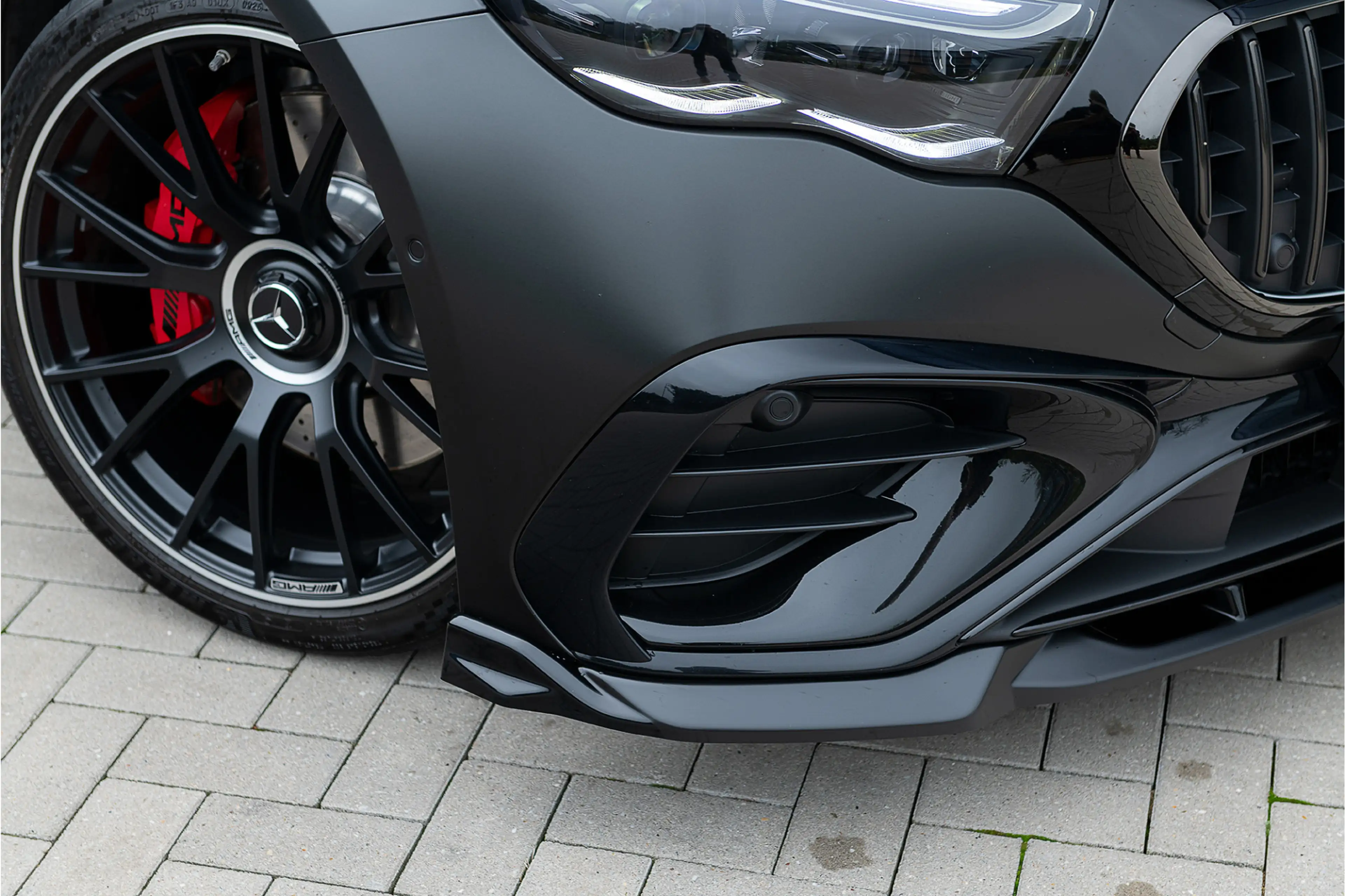 Mercedes-Benz E 53 AMG 4MATIC+ Night Distronic+ IHC+ MBUX Achterasbes. Hy — photo 16