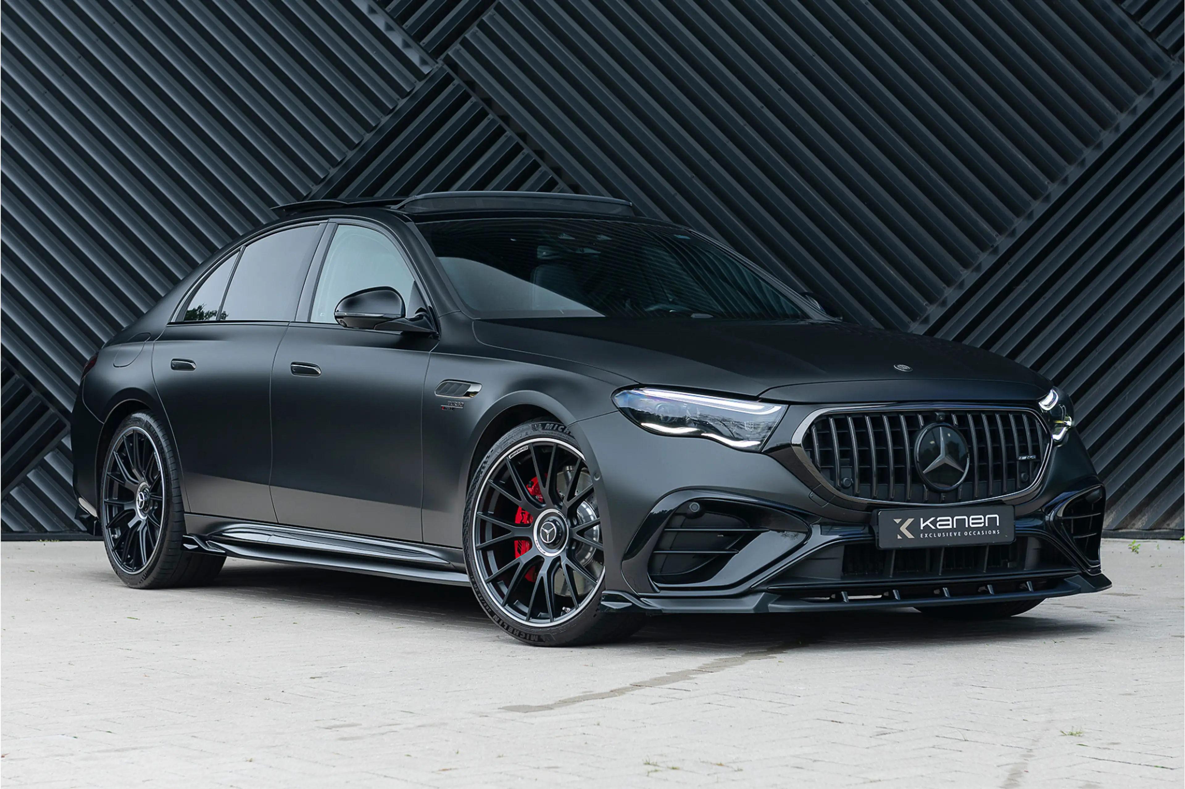Mercedes-Benz E 53 AMG 4MATIC+ Night Distronic+ IHC+ MBUX Achterasbes. Hy