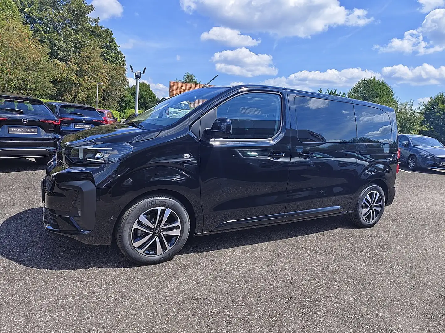 Citroen Spacetourer BlueHDI 180 S&S EAT8 M 8-Sitzer **JETZT TESTEN** Schwarz - 1