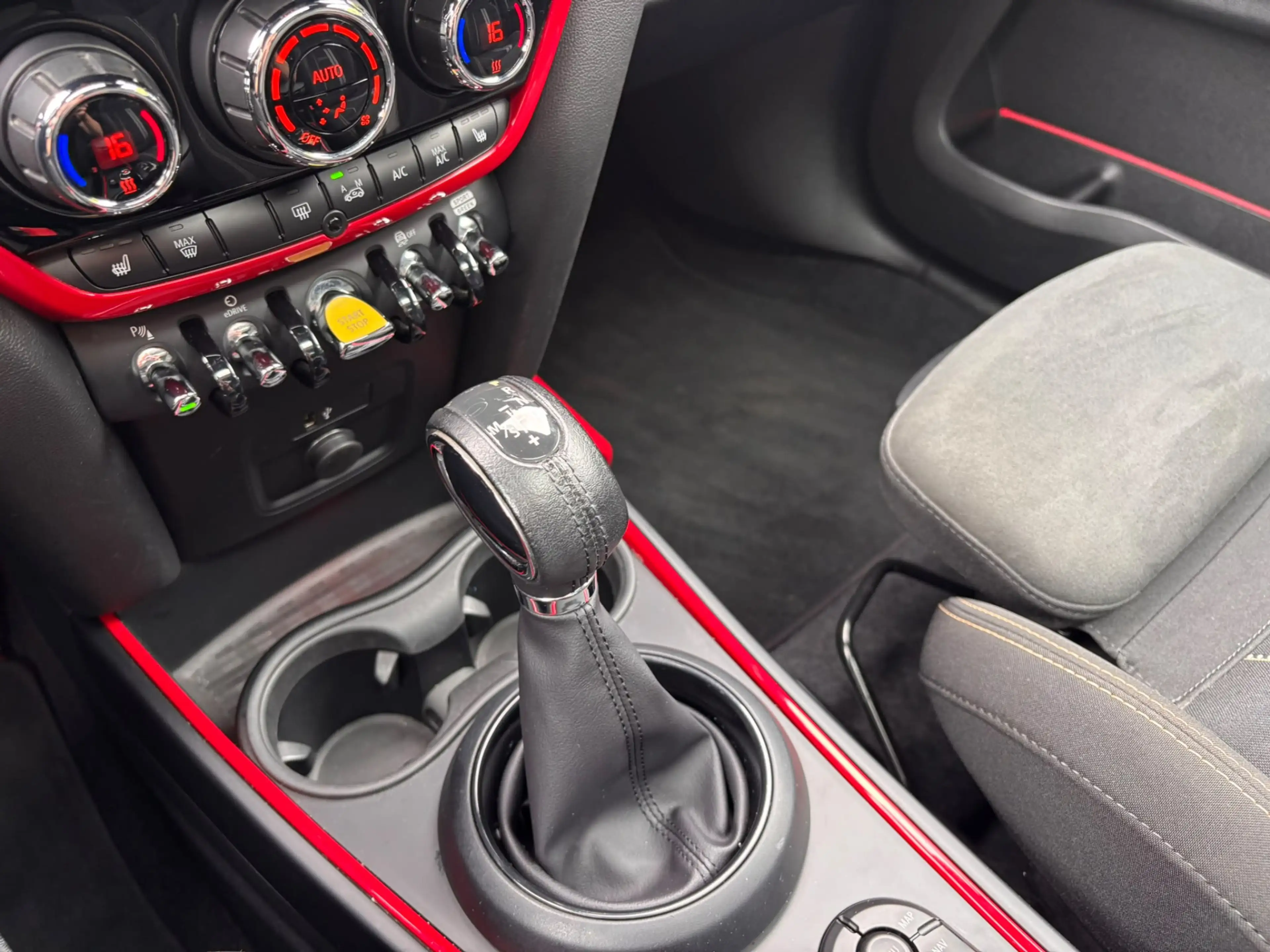 MINI Cooper SE Countryman 1.5 ALL4 Chili,Panodak,1 jaar bovag garantie — photo 29