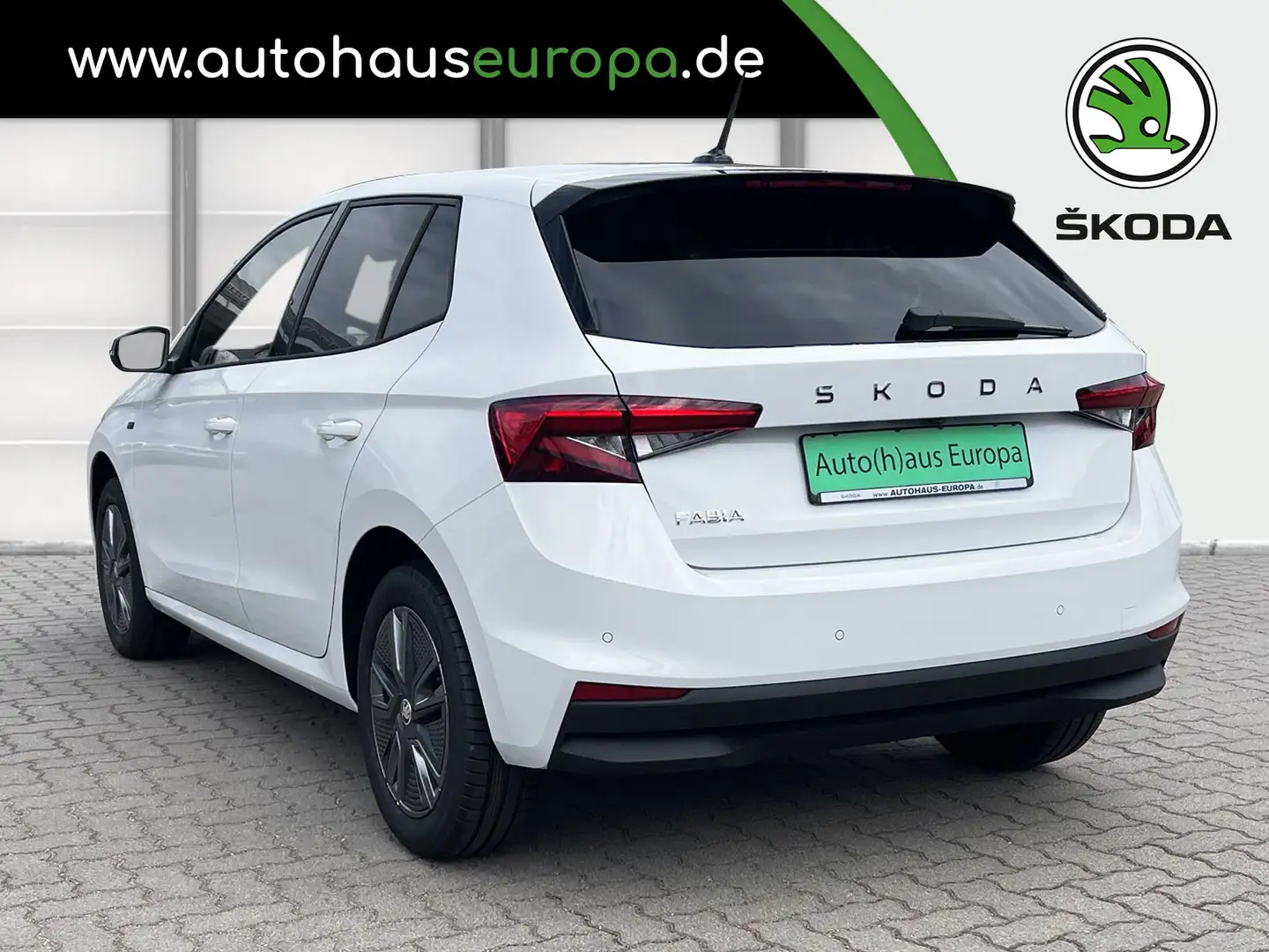 Skoda Fabia 1.0 TSI Selection ACC SpurH SpurW LM LED bijela - 2