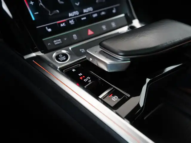 Audi E-Tron view 11