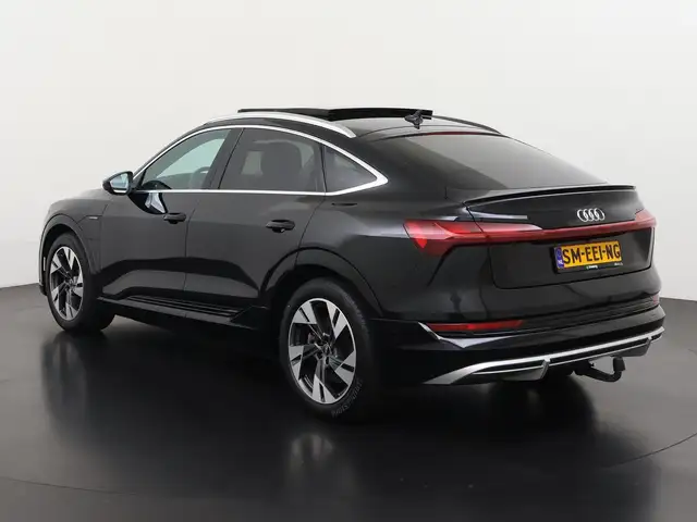 Audi E-Tron view 7