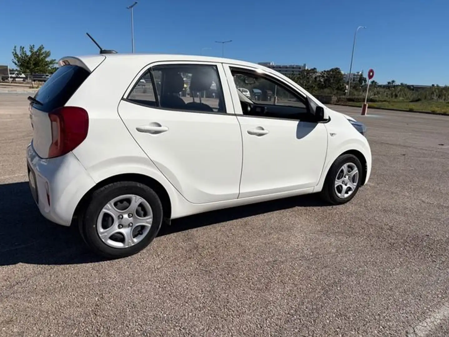 Kia Picanto 1.0 DPi 49 kW Blanco - 2