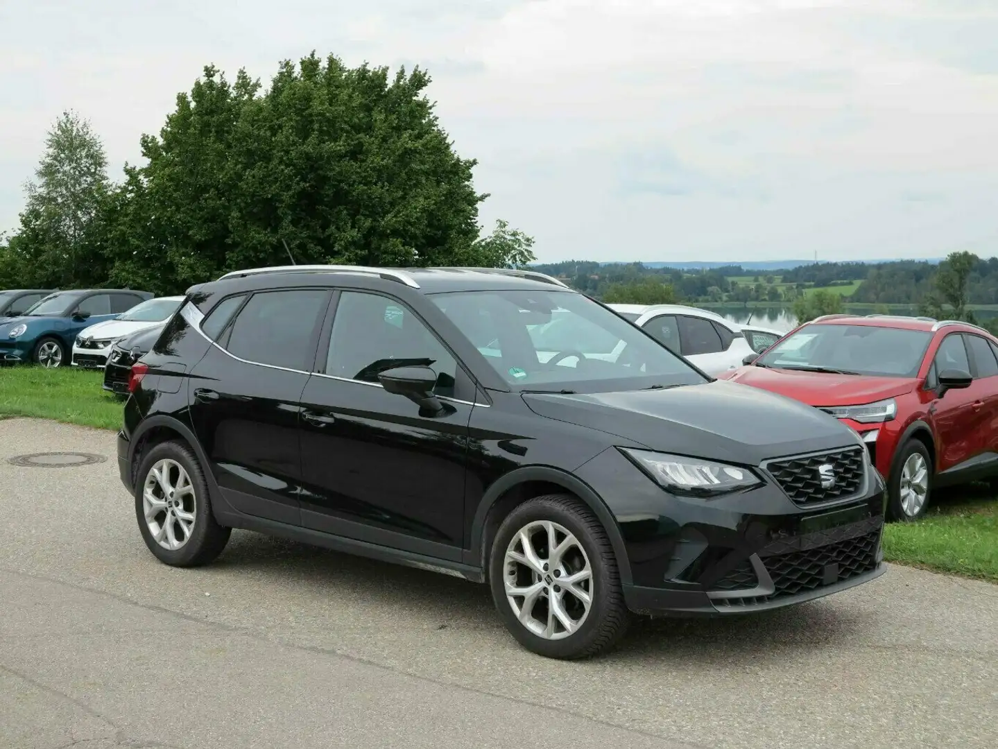 SEAT Arona FR Schwarz - 2