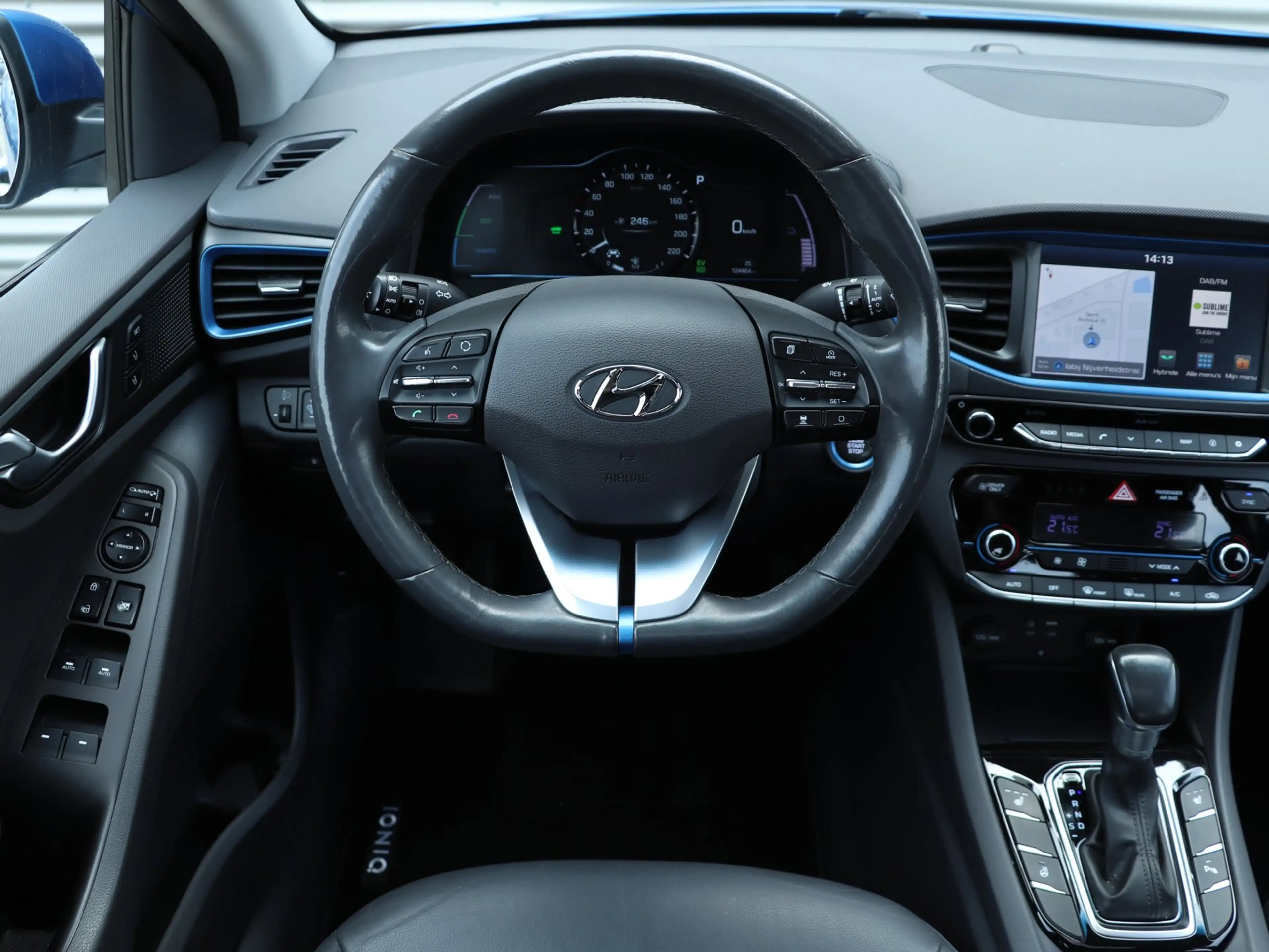 Hyundai IONIQ 1.6 GDi Hybrid Premium Automaat *Leder*Schuifdak* — photo 15