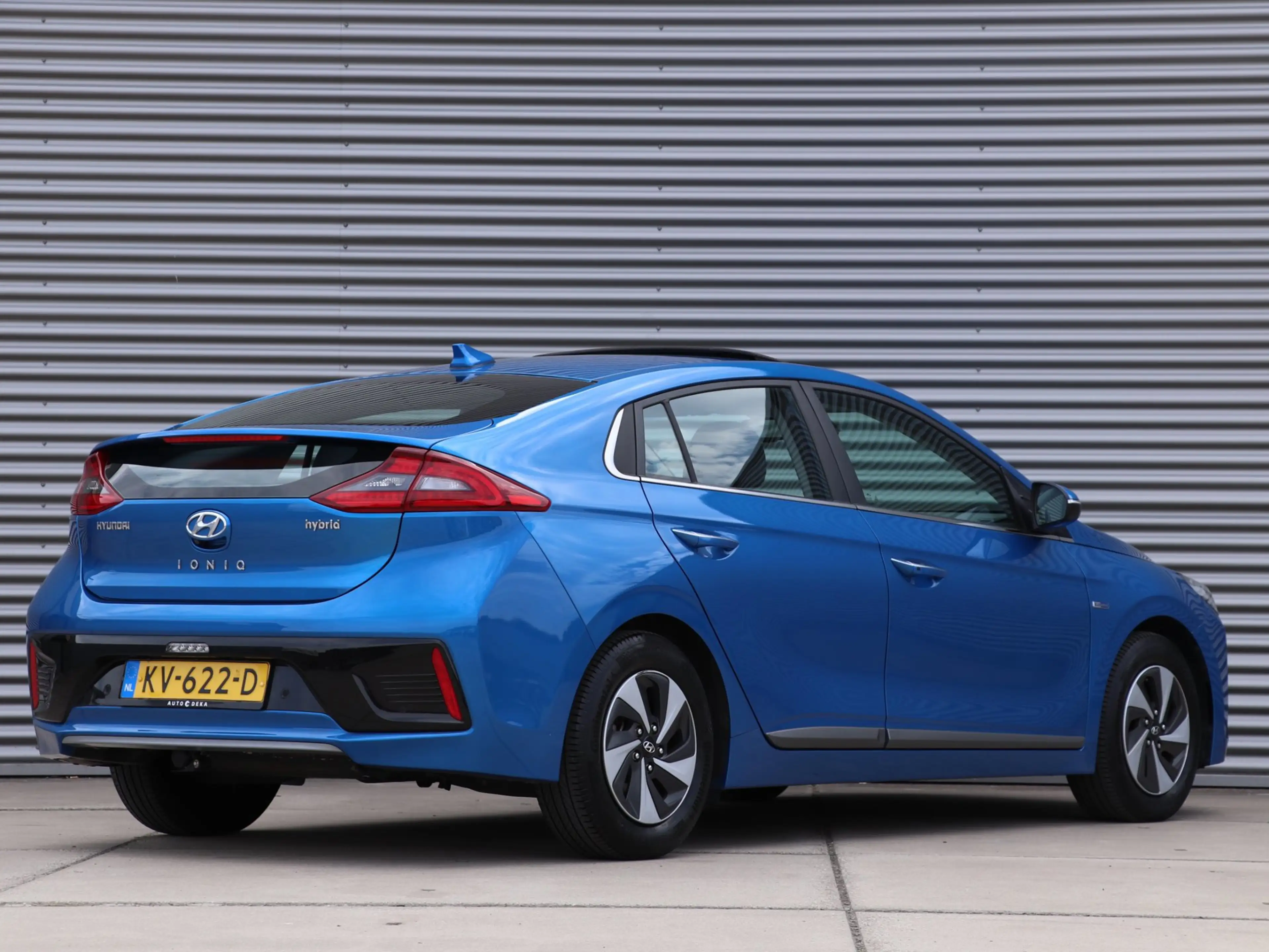 Hyundai IONIQ 1.6 GDi Hybrid Premium Automaat *Leder*Schuifdak* — photo 2