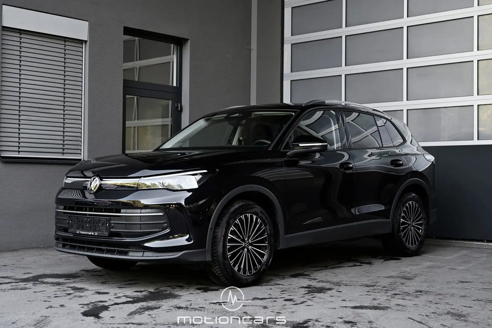 Volkswagen Tiguan 2.0 TDI Life Schwarz - 1