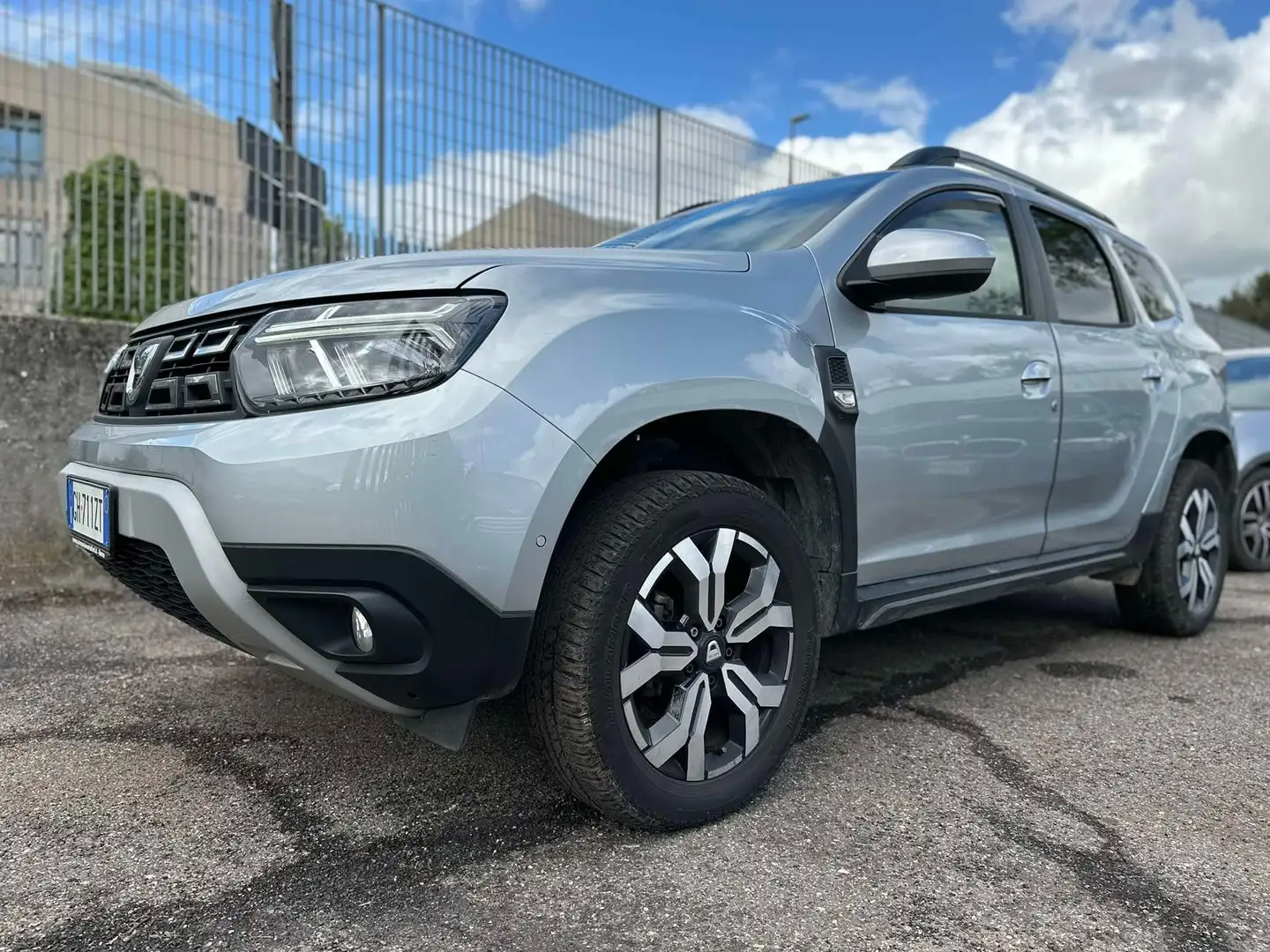 Dacia Duster Duster 1.0 tce Prestige Gpl 4x2 100cv Argento - 1