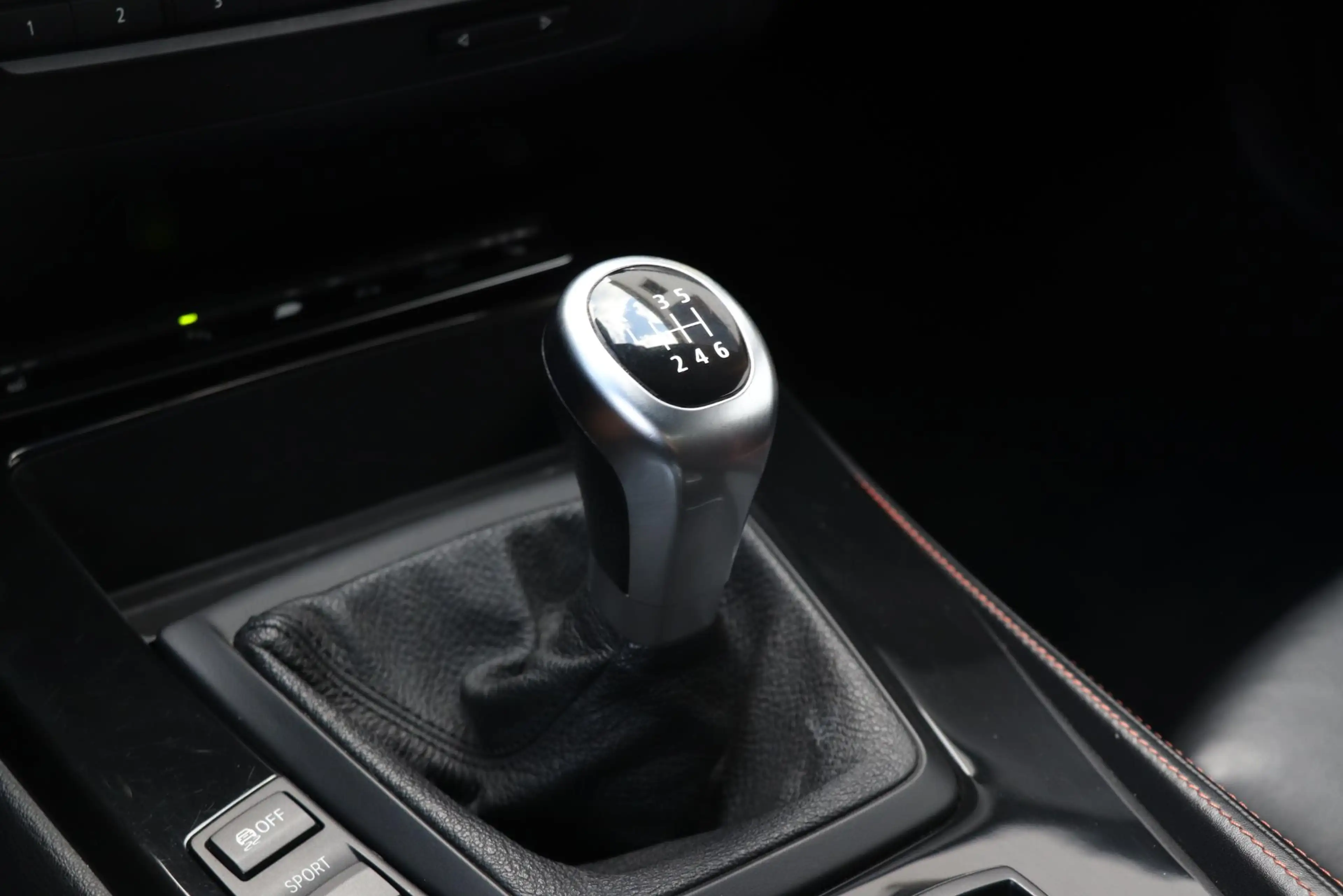 BMW Z4 Roadster sDrive18i |Sportstoelen |Navi PRO |Stoelv — photo 39