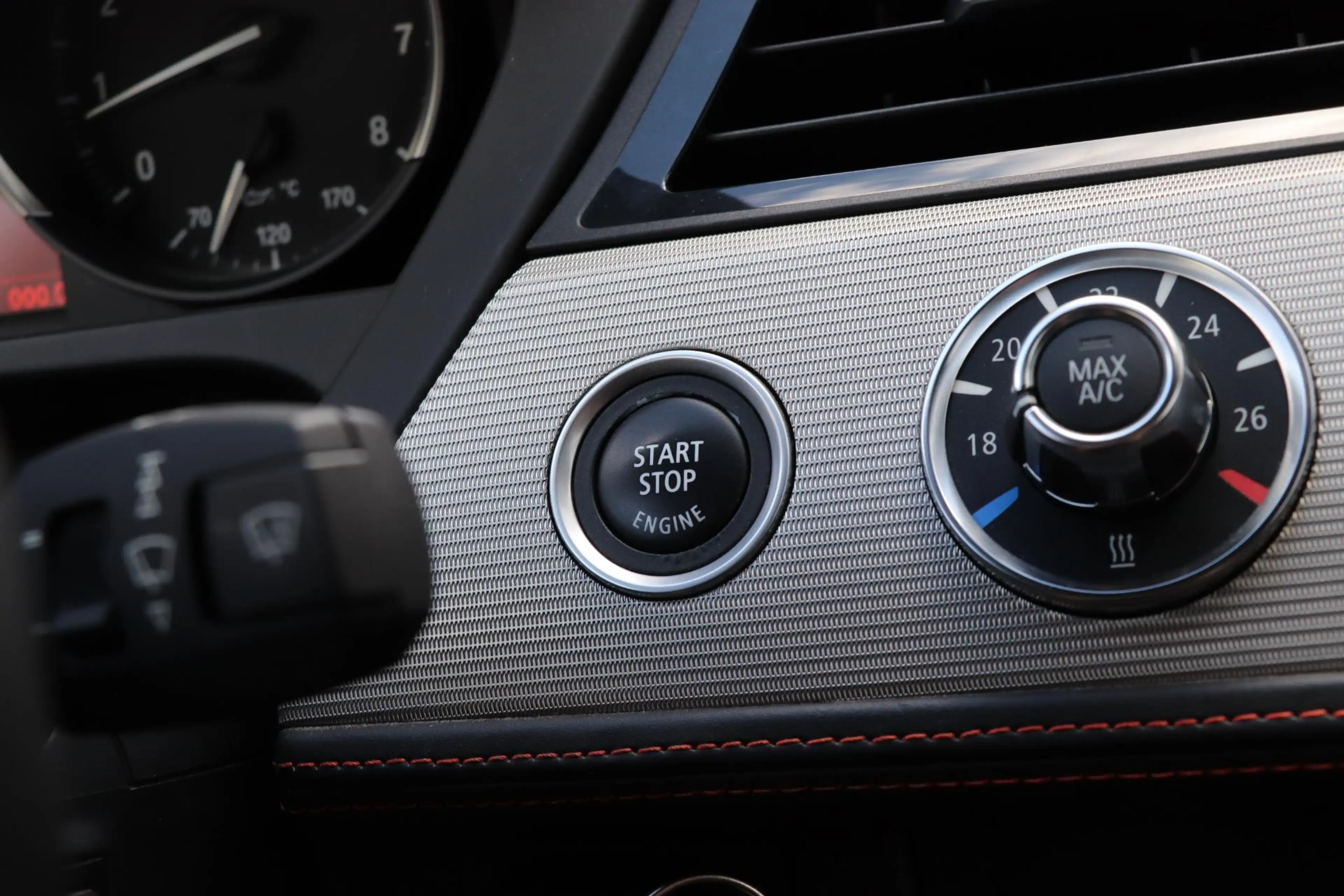 BMW Z4 Roadster sDrive18i |Sportstoelen |Navi PRO |Stoelv — photo 37