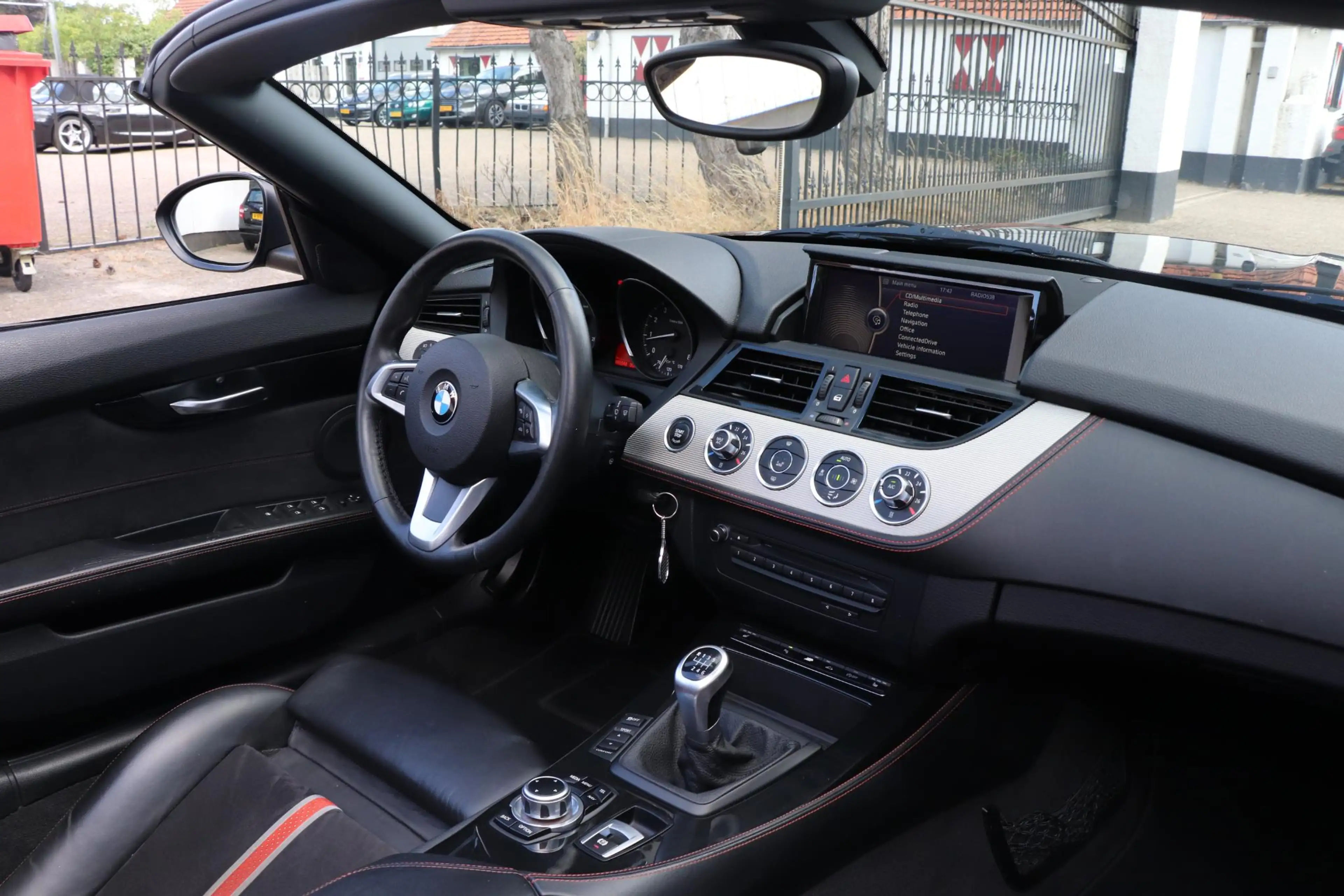 BMW Z4 Roadster sDrive18i |Sportstoelen |Navi PRO |Stoelv — photo 11
