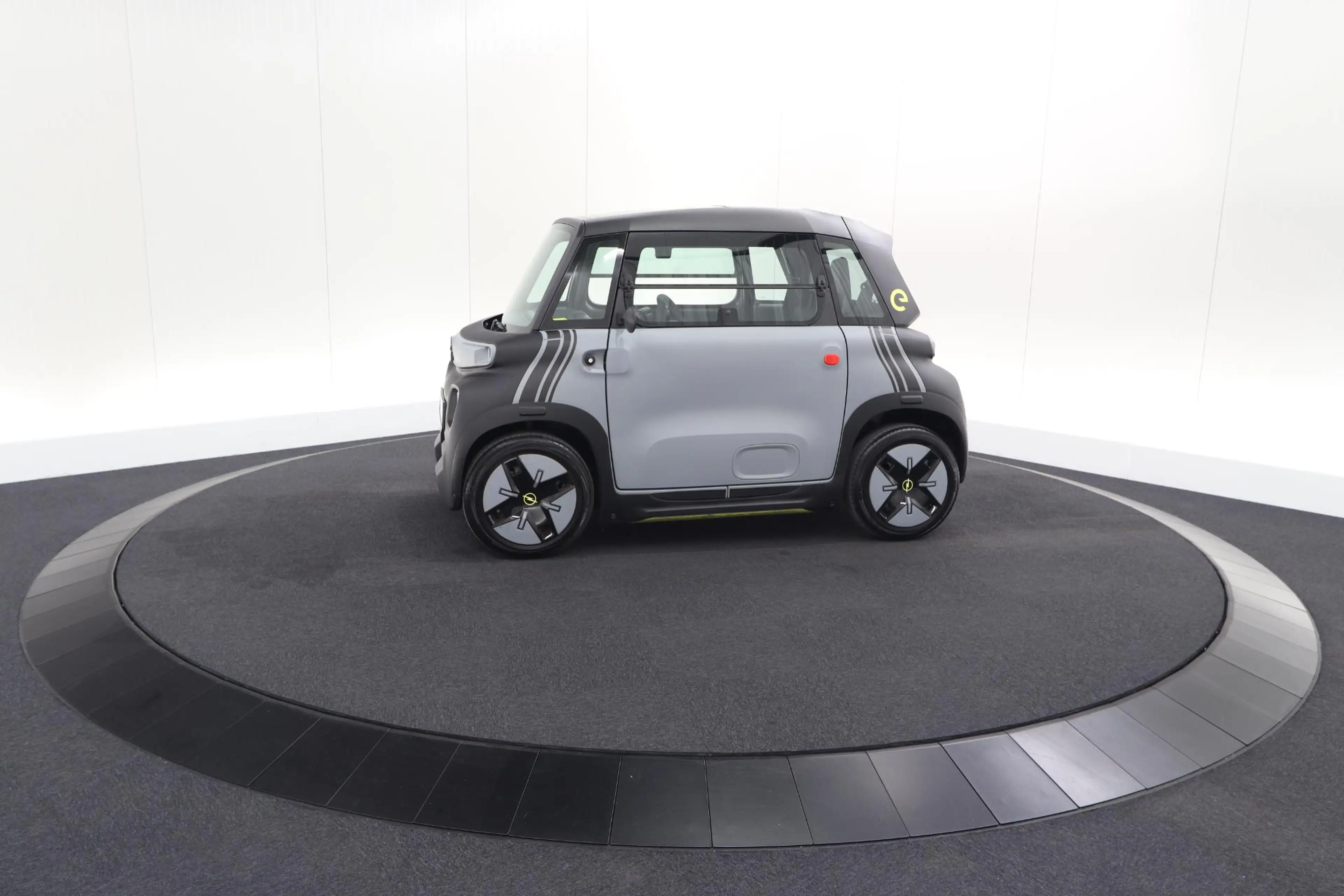 Opel Rocks-e Base | Vanaf 16 Jaar | Panoramadak | LED | Ventila — photo 11