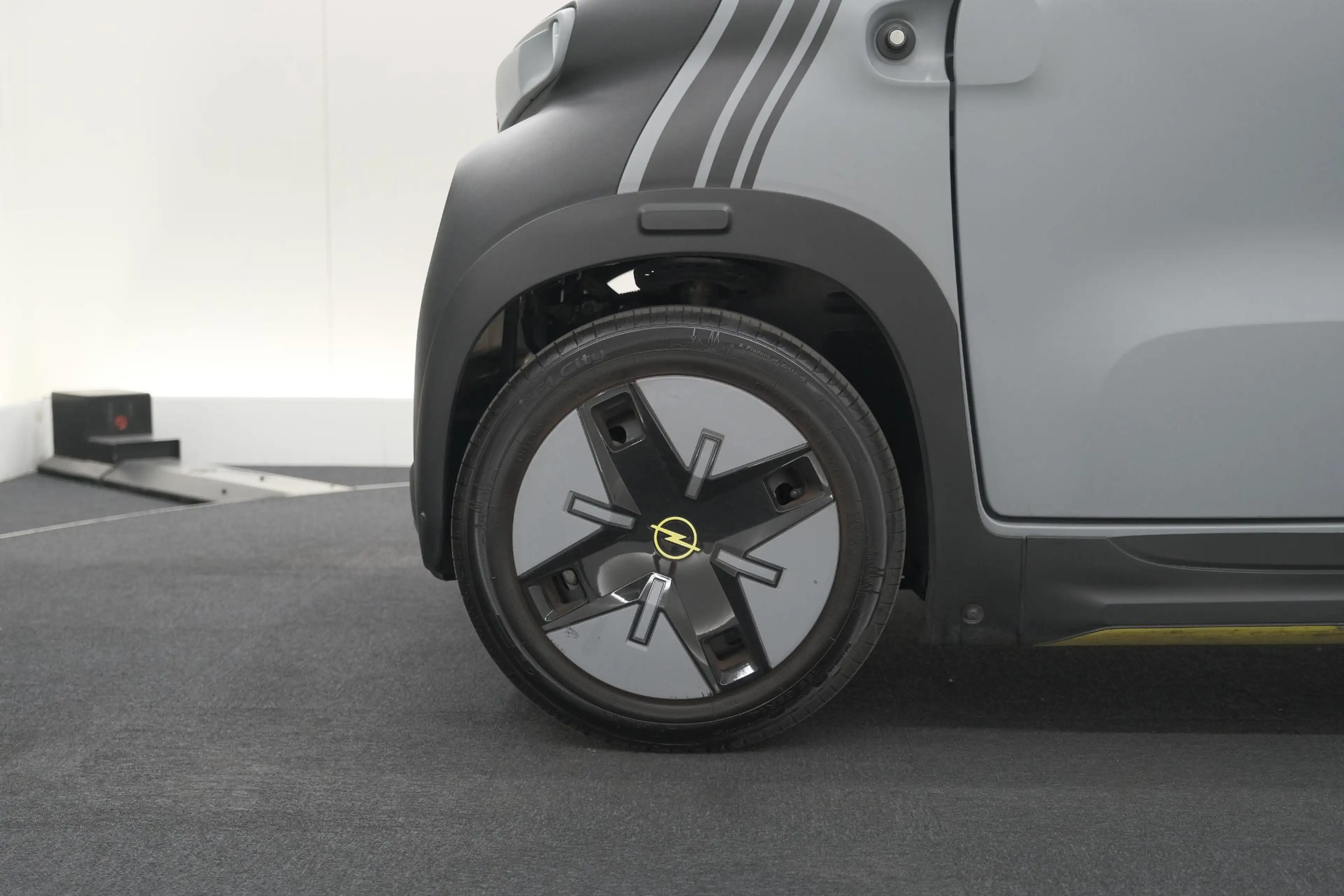 Opel Rocks-e Base | Vanaf 16 Jaar | Panoramadak | LED | Ventila — photo 8