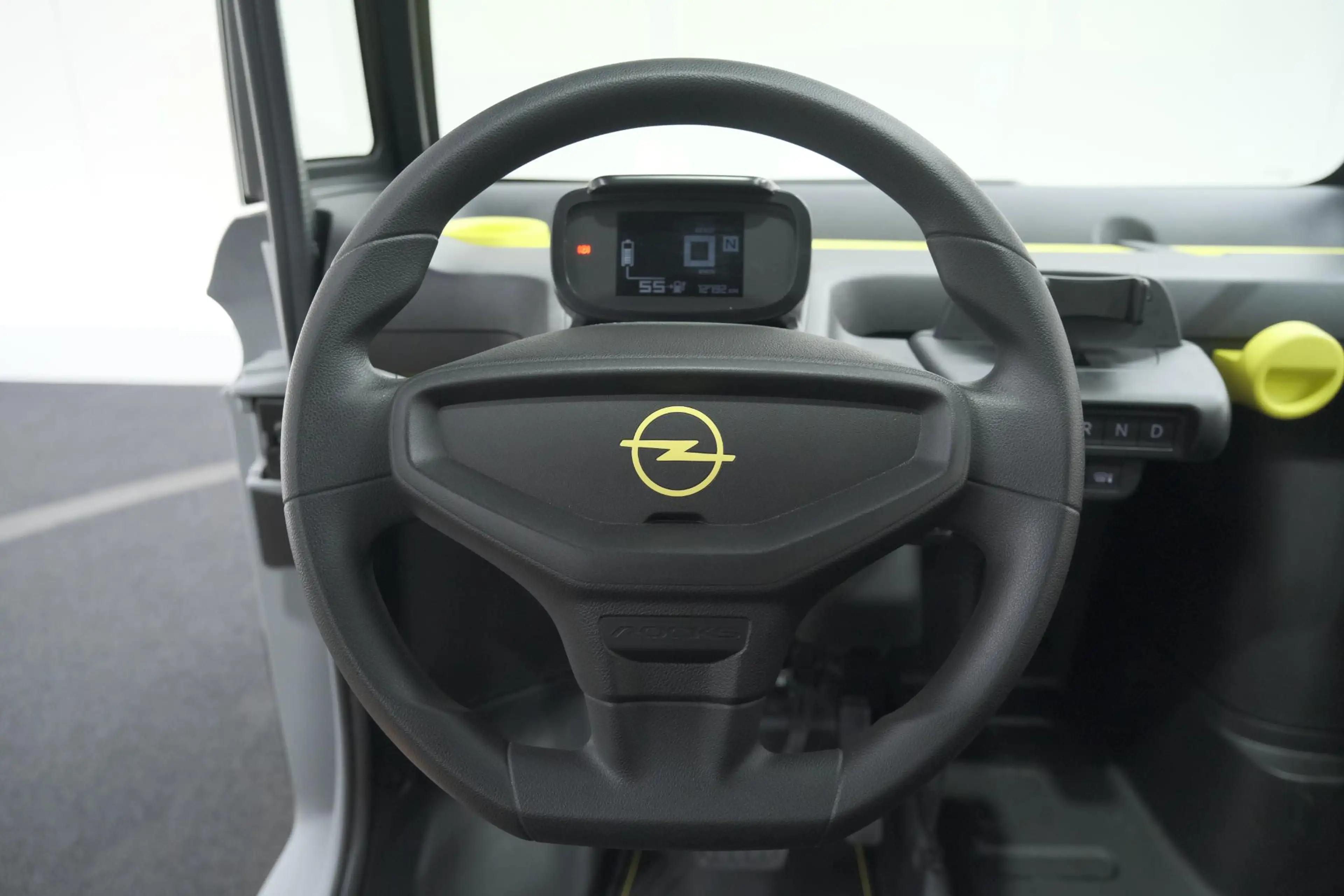 Opel Rocks-e Base | Vanaf 16 Jaar | Panoramadak | LED | Ventila — photo 2