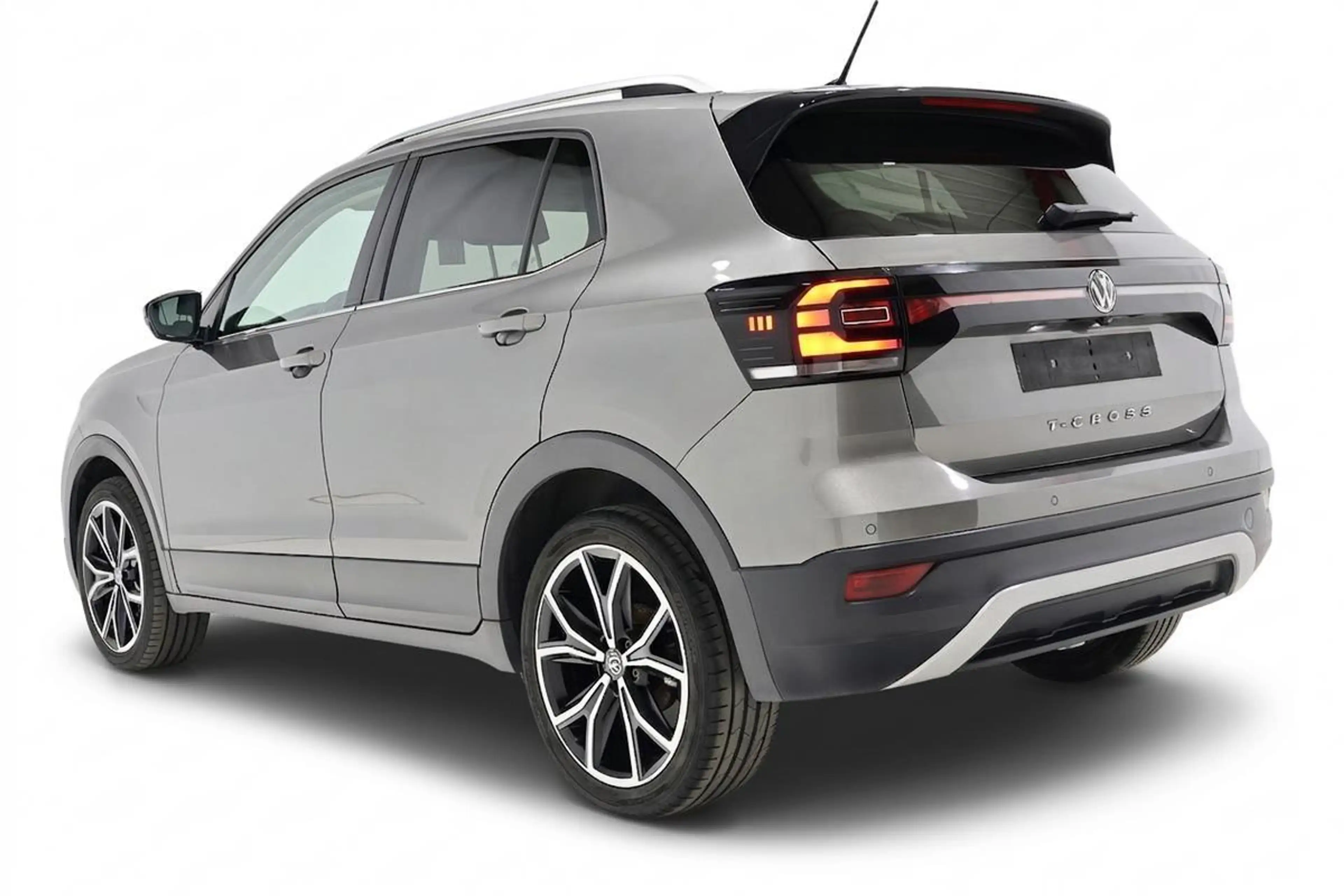 Volkswagen T-Cross 1.5 TSI 150 DSG LED GPS ACC VIRTUAL JA18 — photo 4